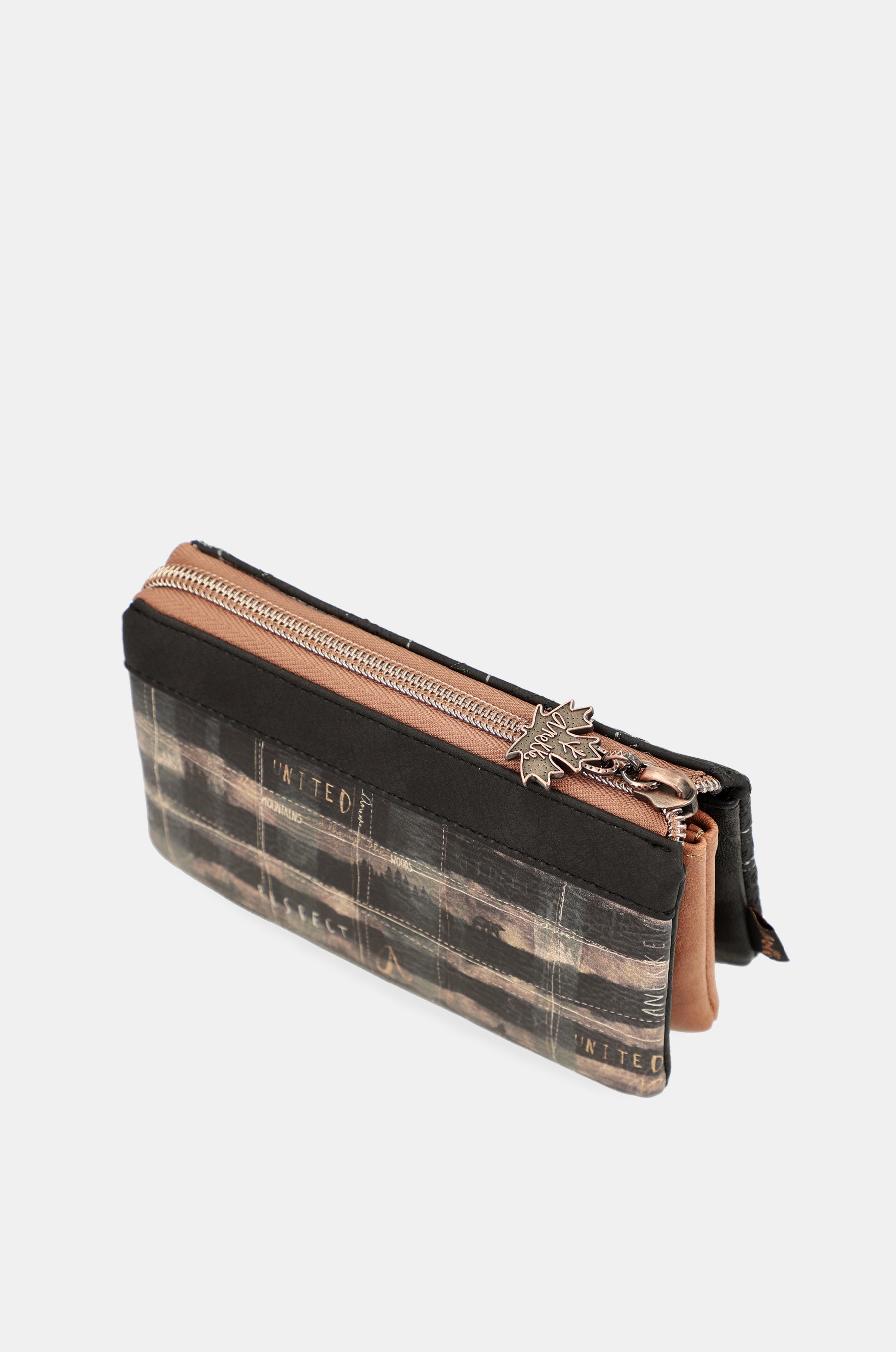 Wild medium triple purse