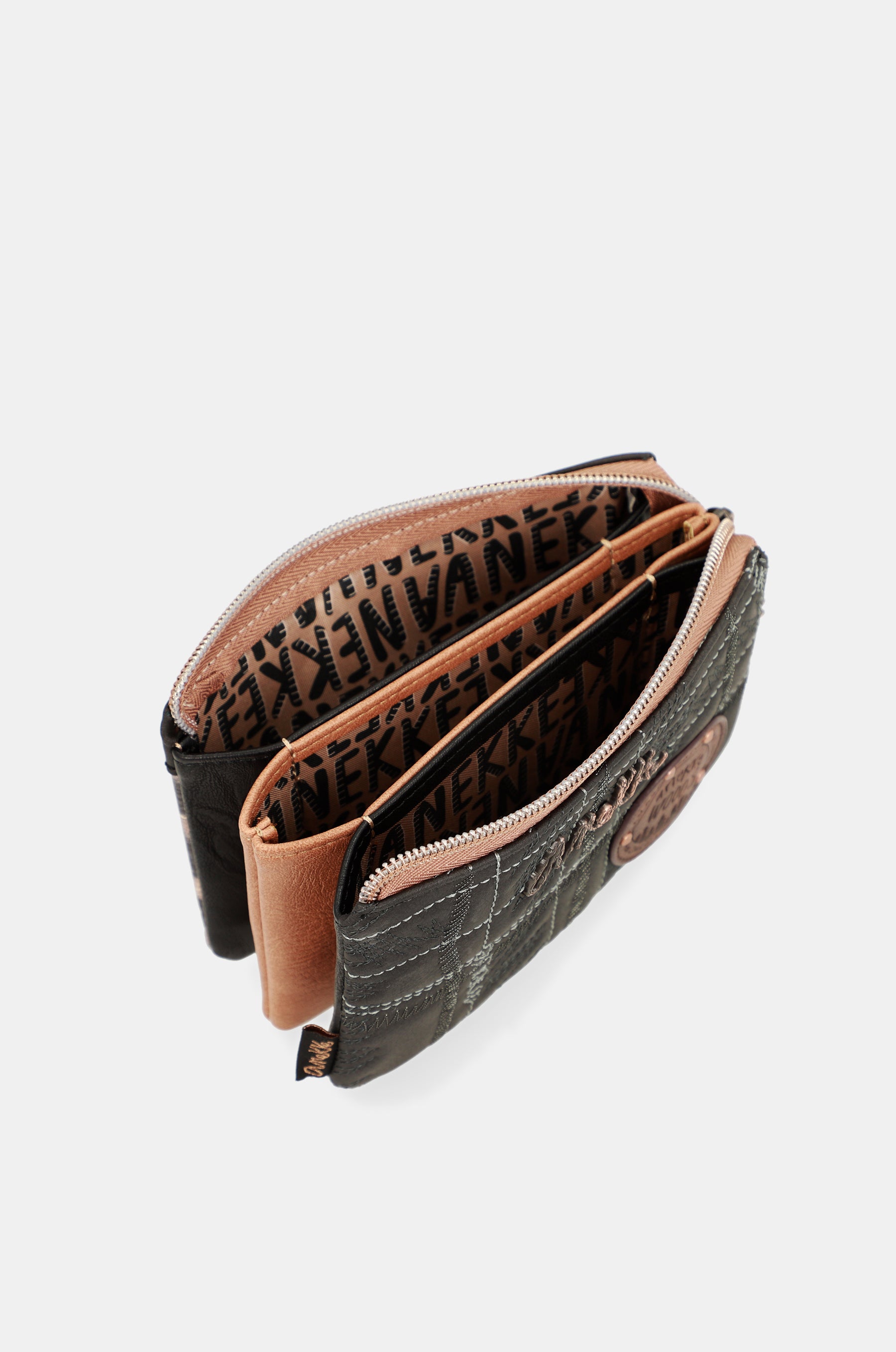 Wild medium triple purse
