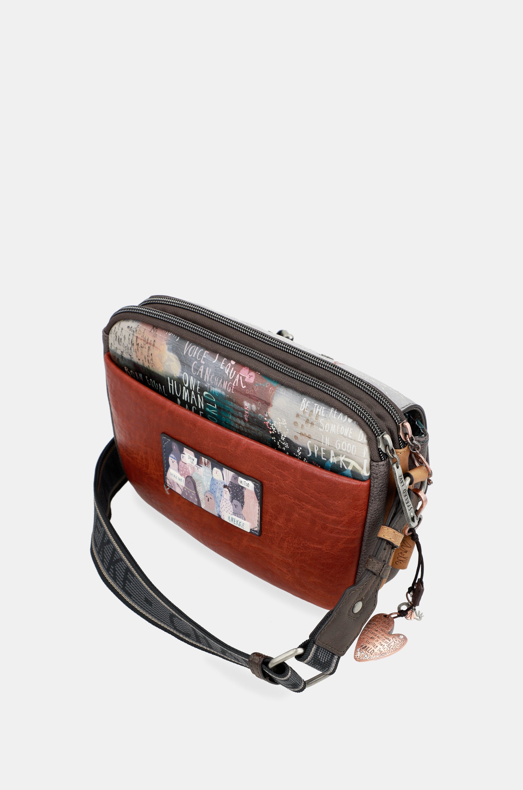 Flap shoulder bag Voice
