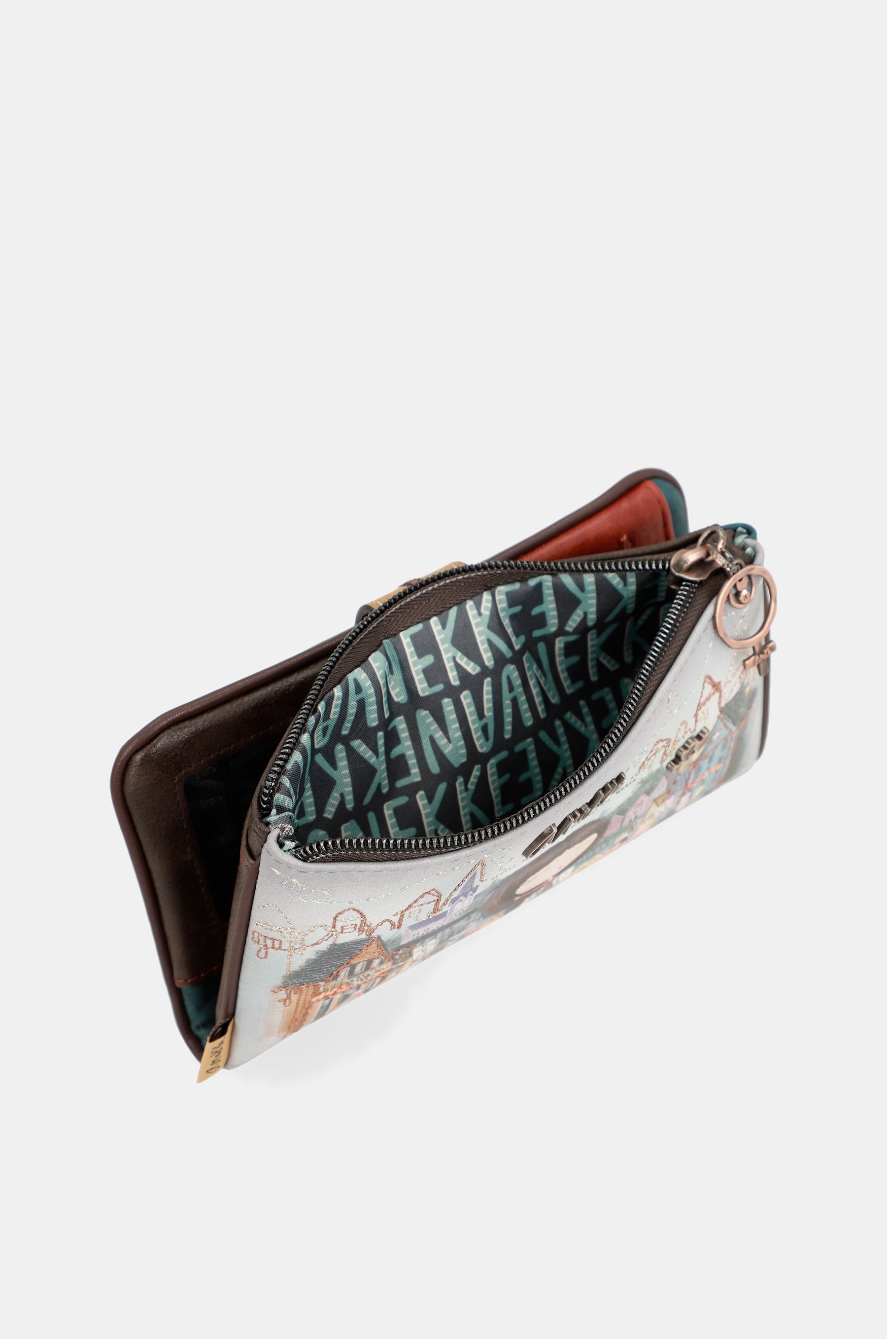 Large flexible material wallet Voice