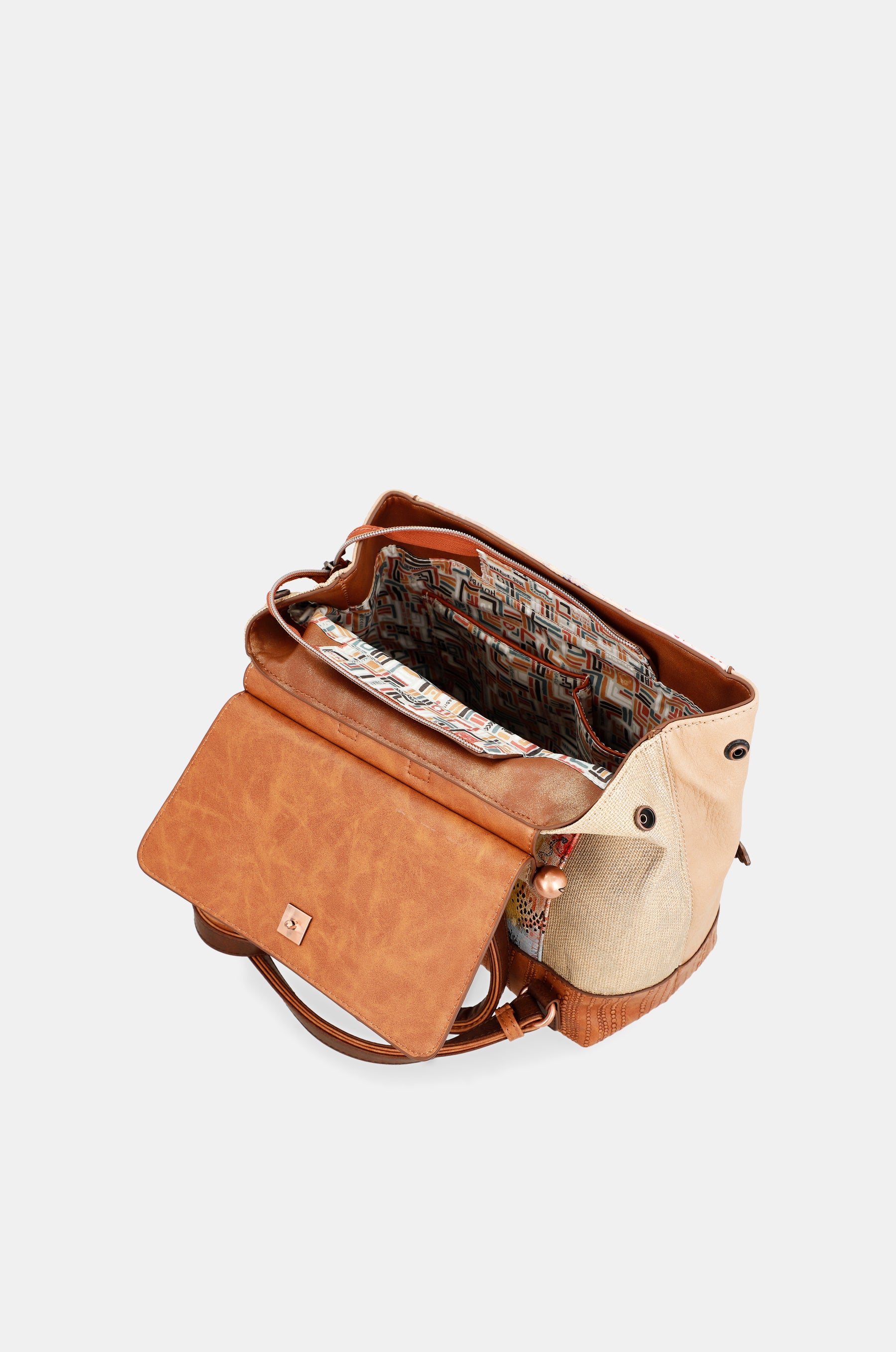 Menire backpack with flap