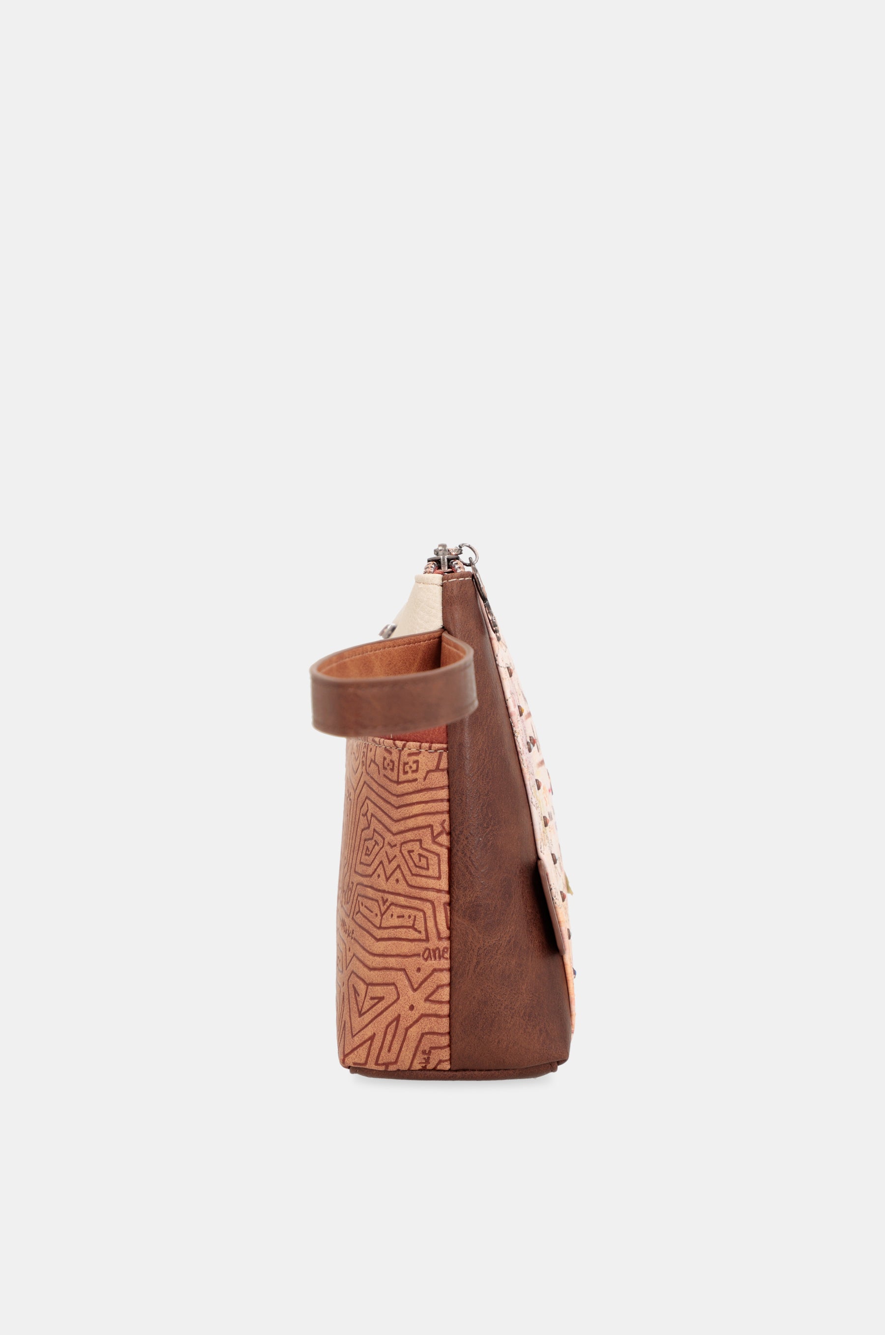 Menire toiletry bag