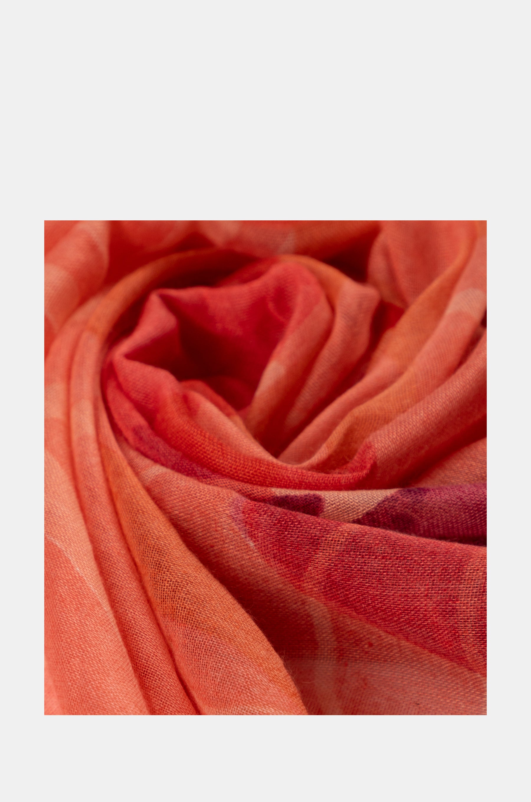 Amazonia nature print reddish scarf