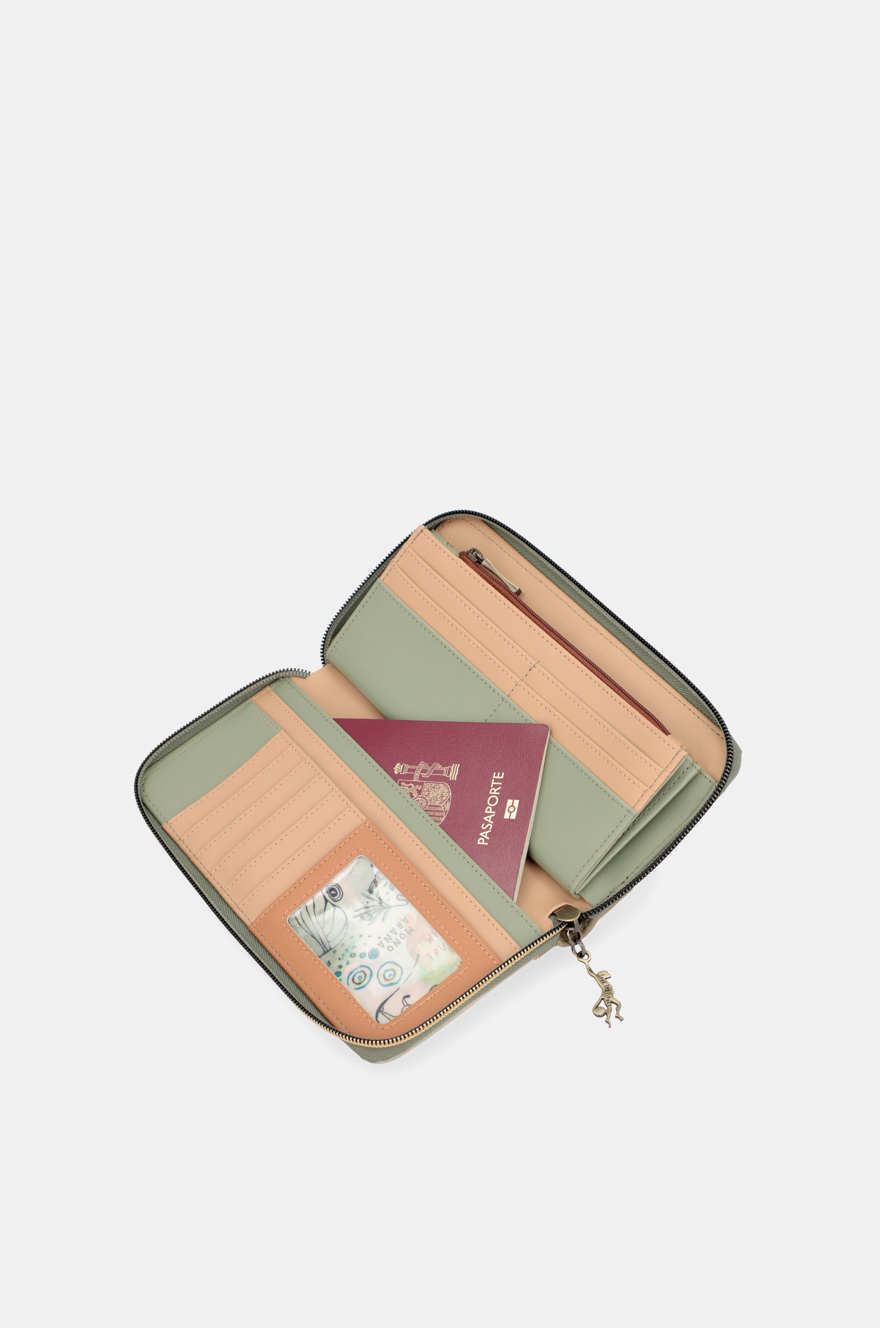 Amazonia extra large RFID wallet