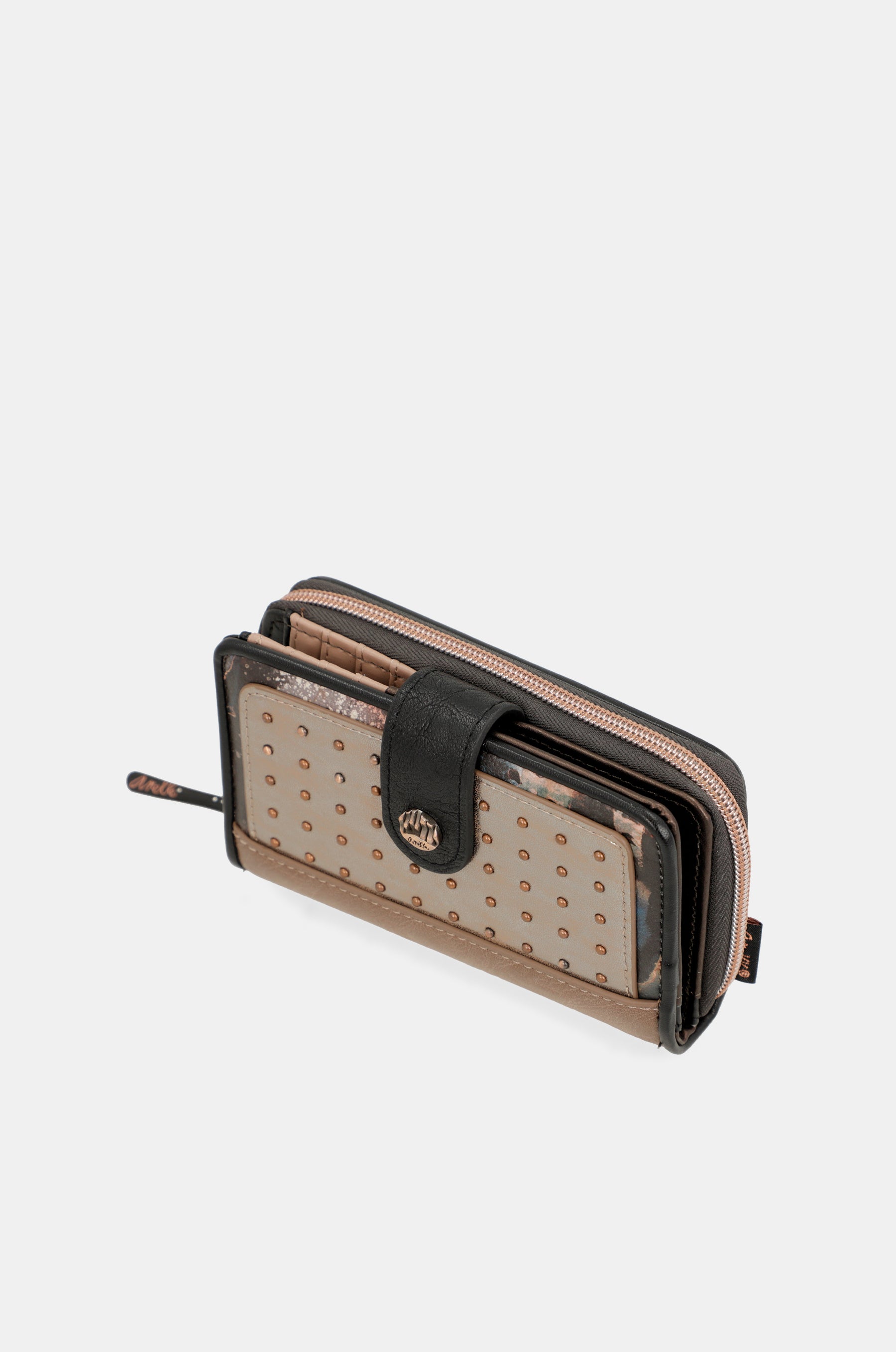 Shōen Medium Black RFID Wallet