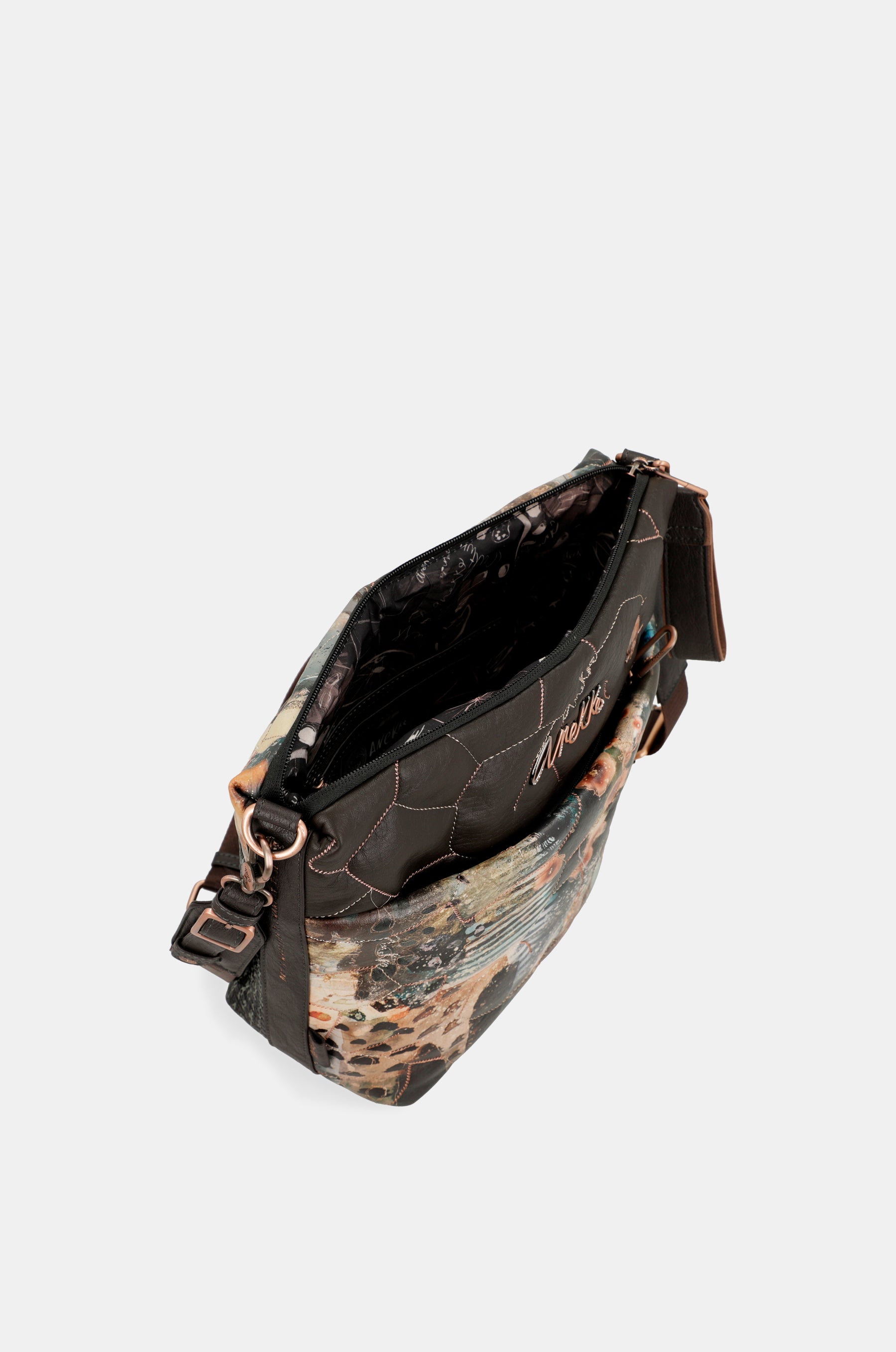 Shōen Padded shoulder bag