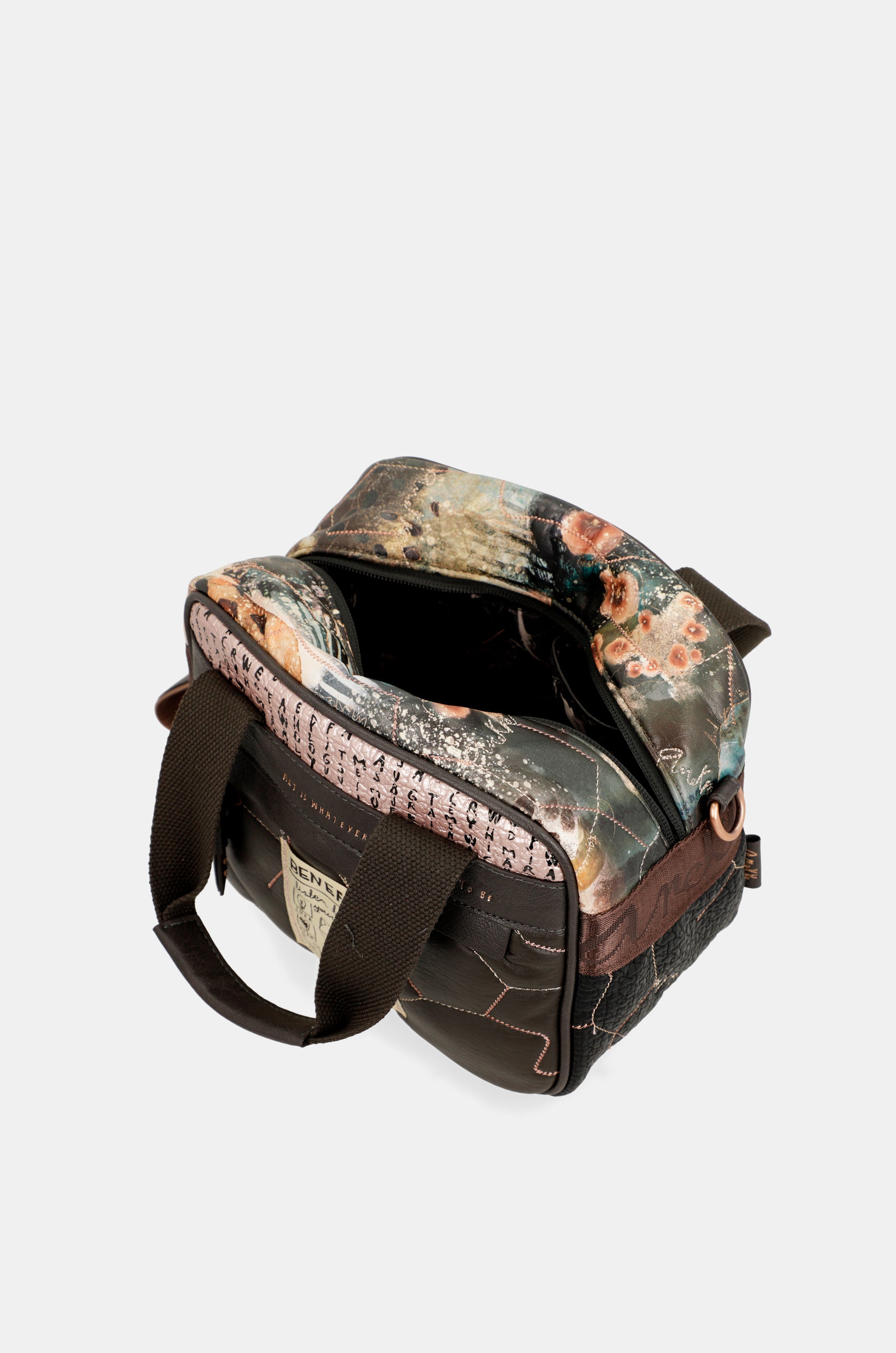 Shōen Padded 2-handle shoulder bag with shoulder strap