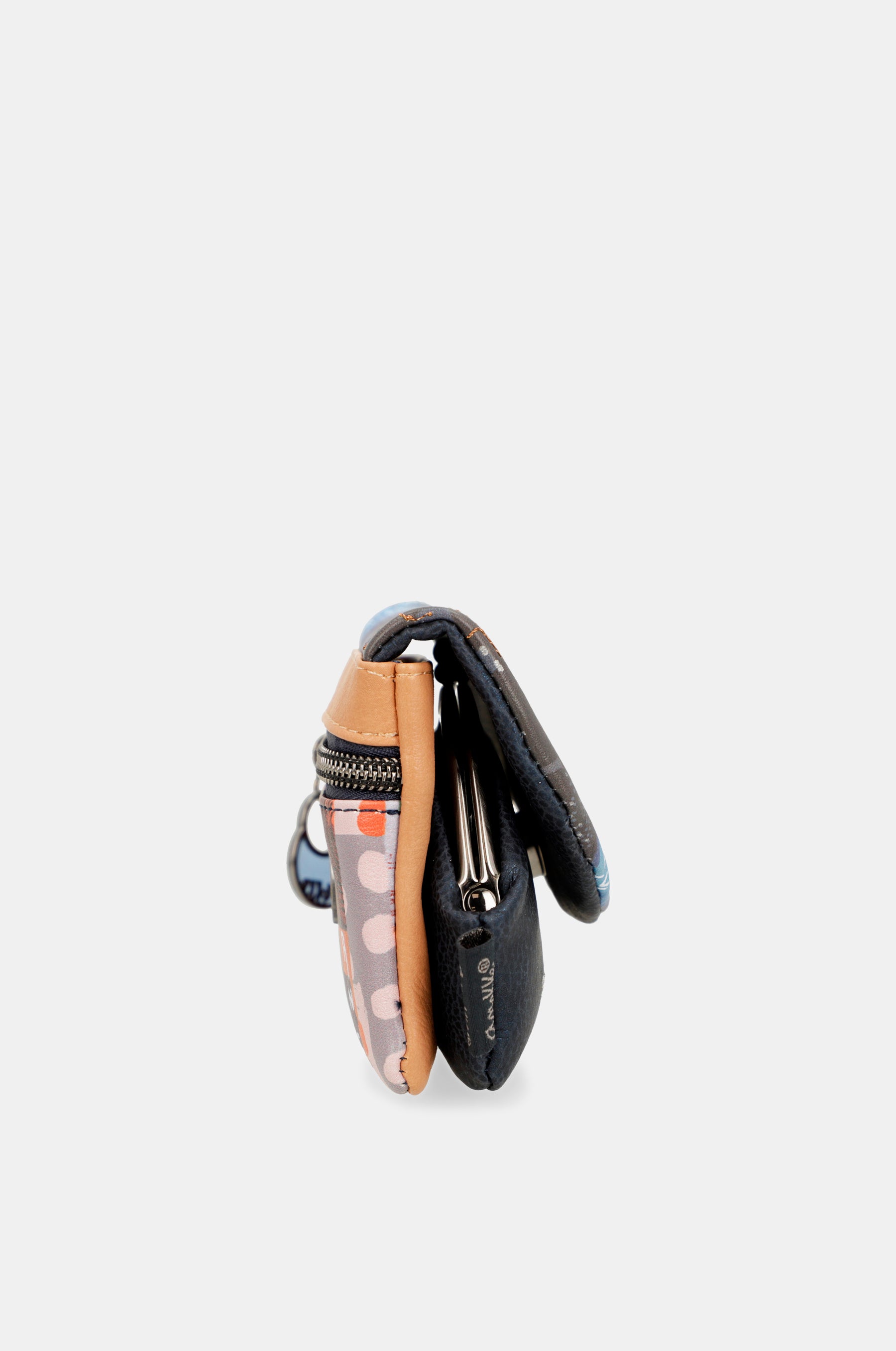 Contemporary flap coin purse