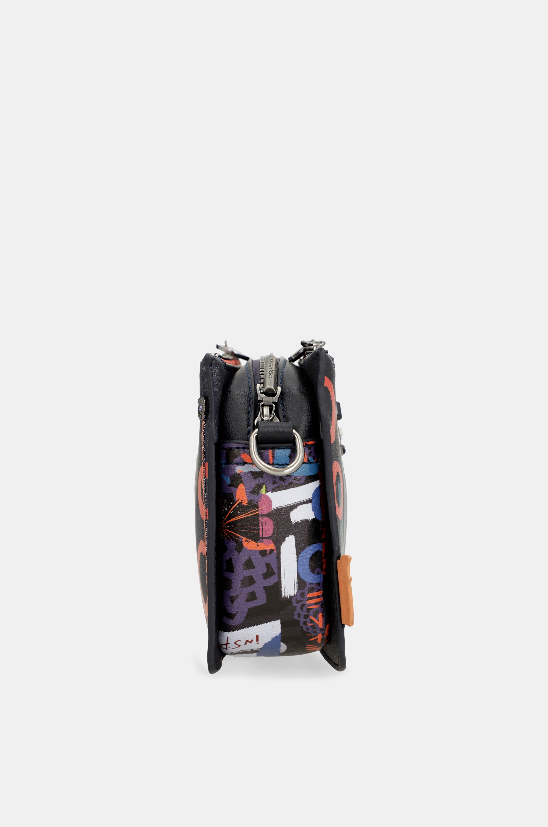 Nagare 3 compartments small shoulder bag