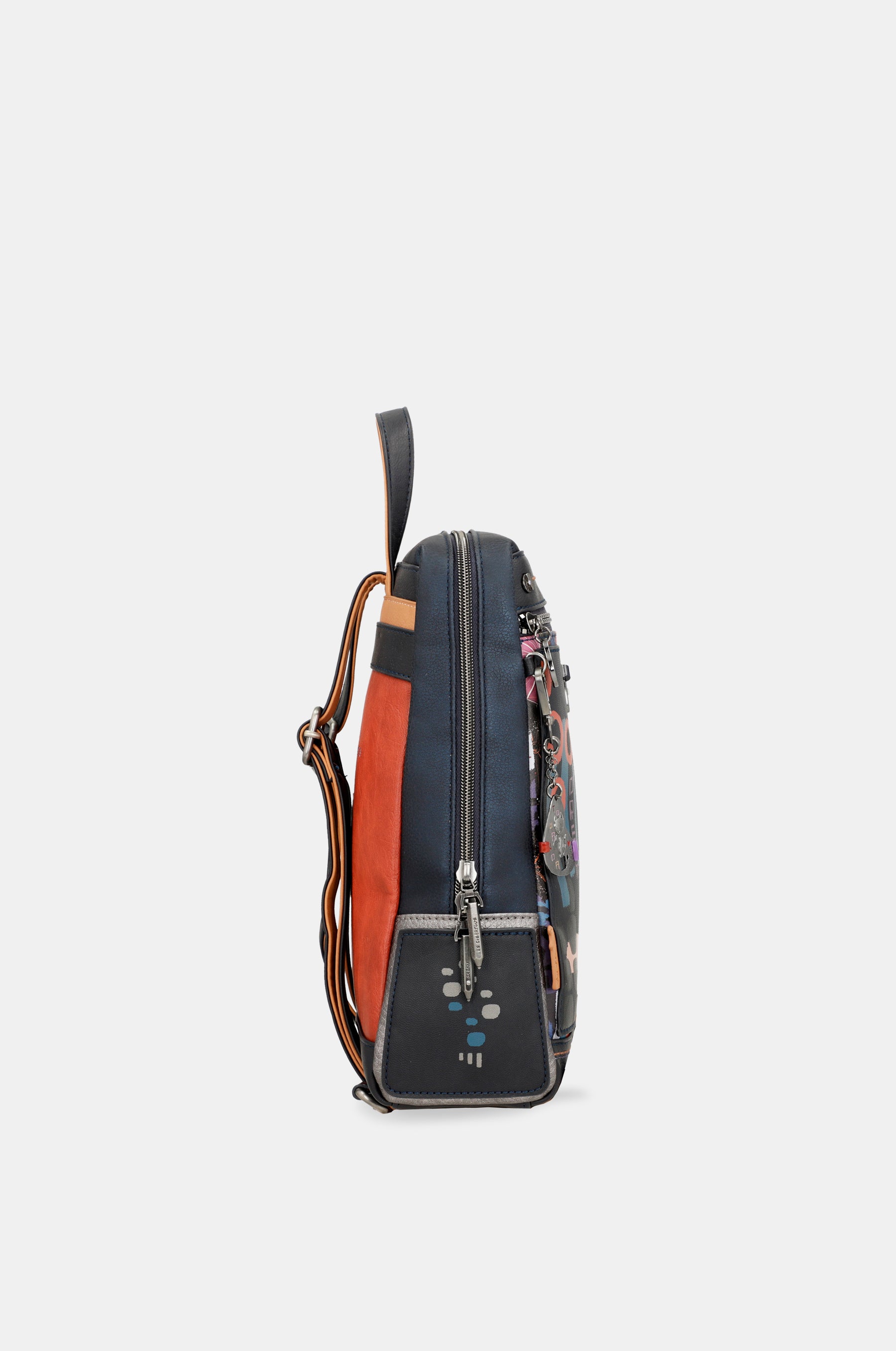 Kyomu backpack for walking