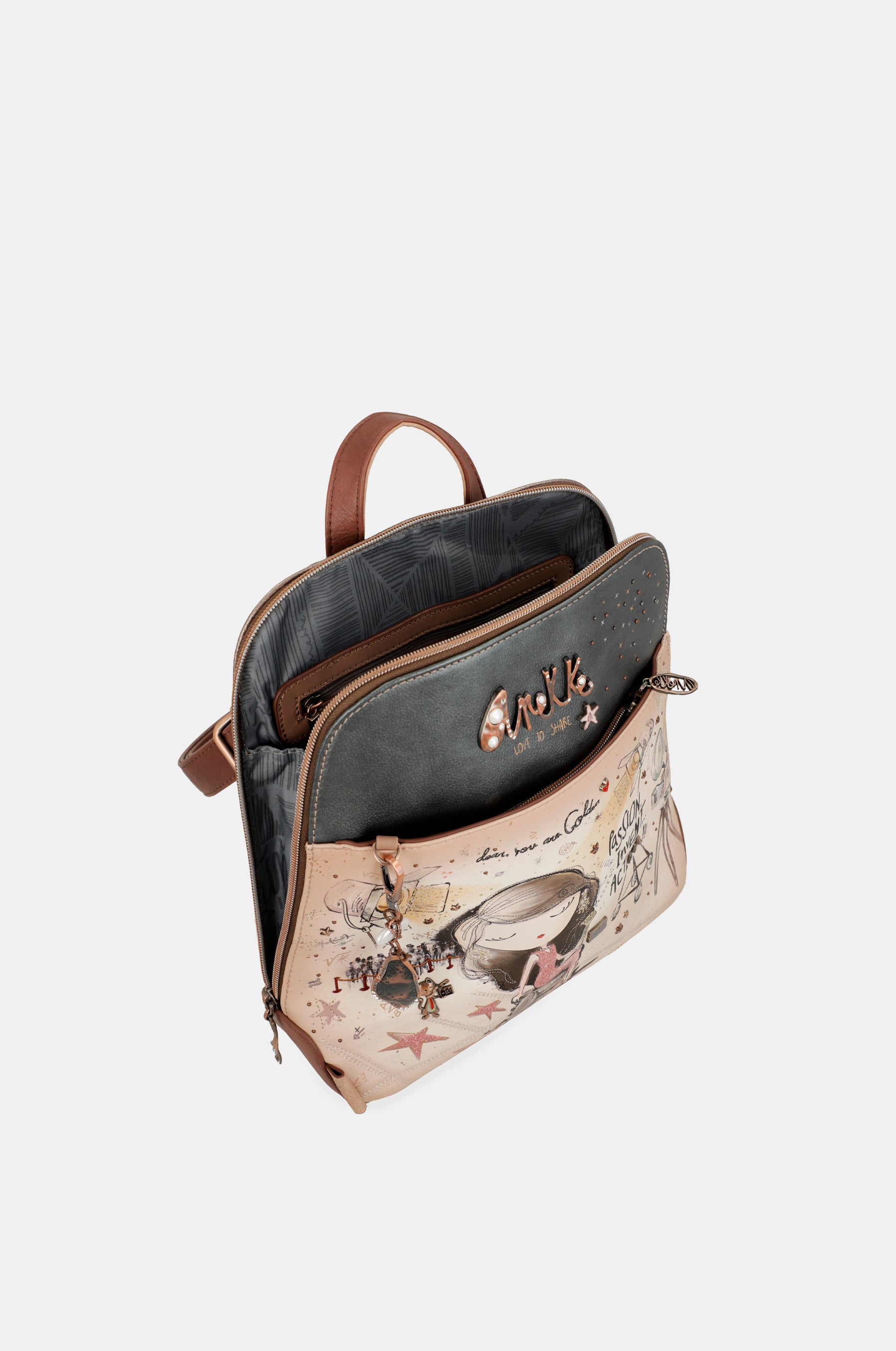 Hollywood backpack for leisure use