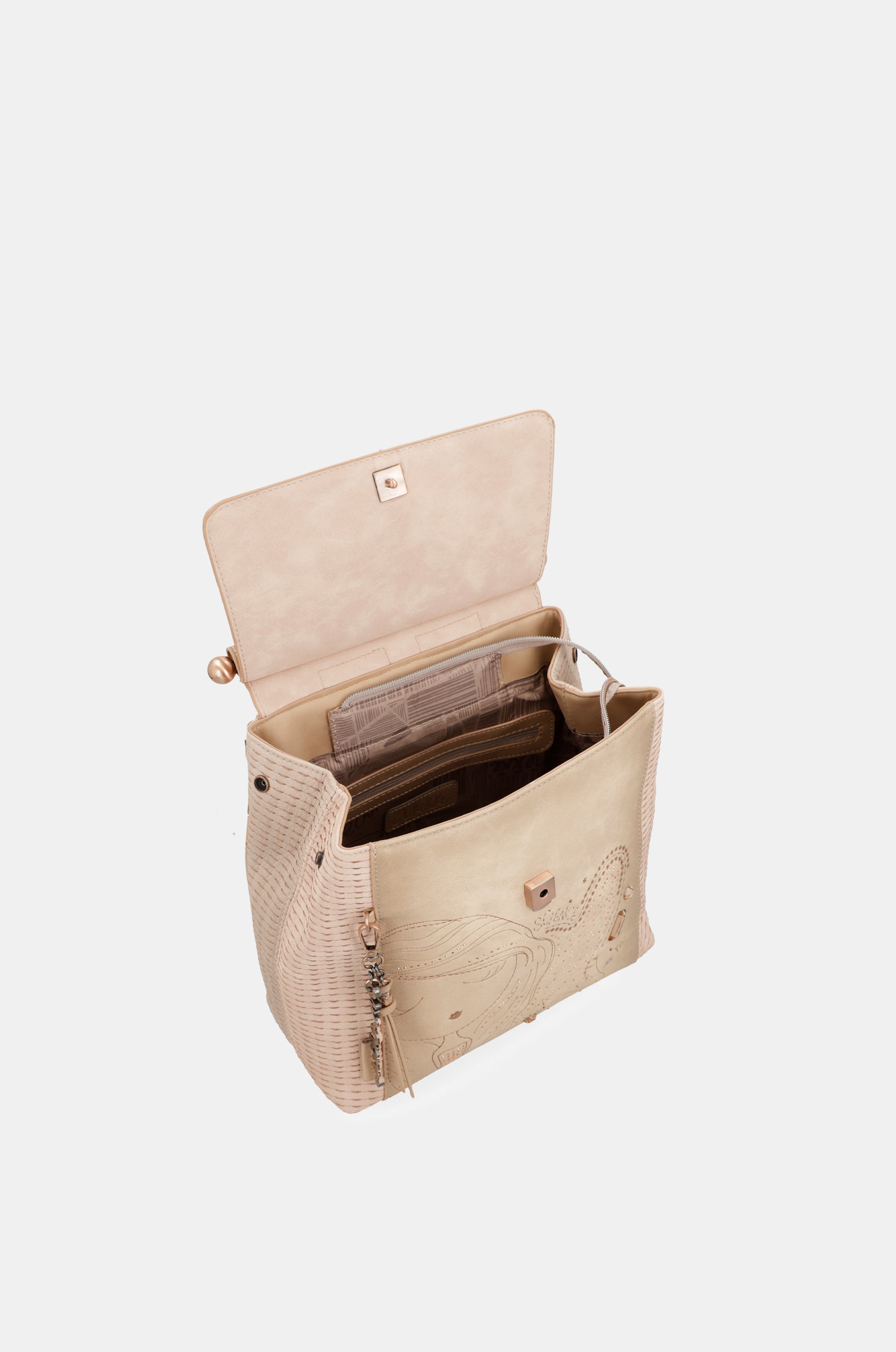 Studio nude backpack with flap