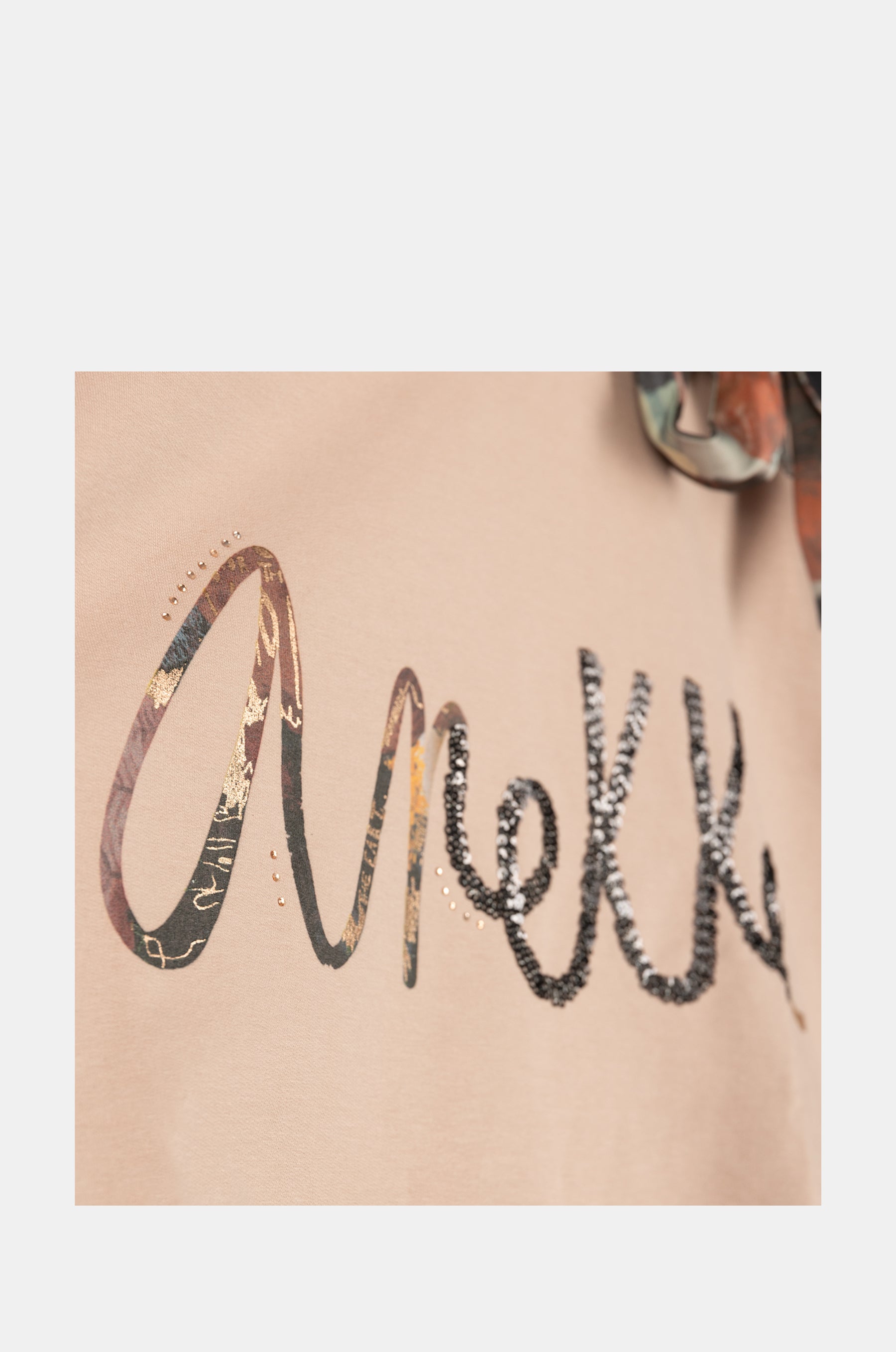 Beige cut-out sweatshirt