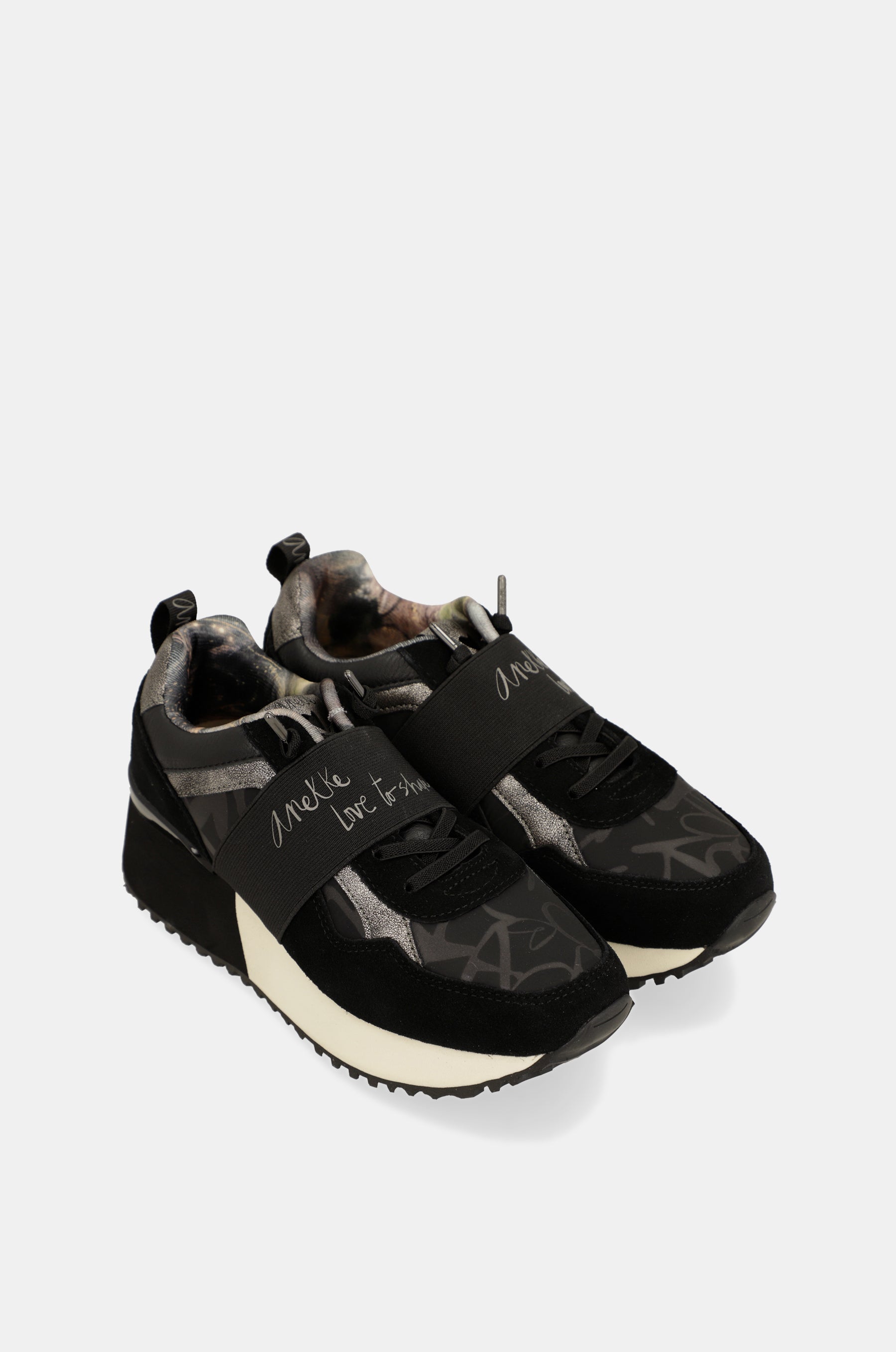 Urban black sneakers