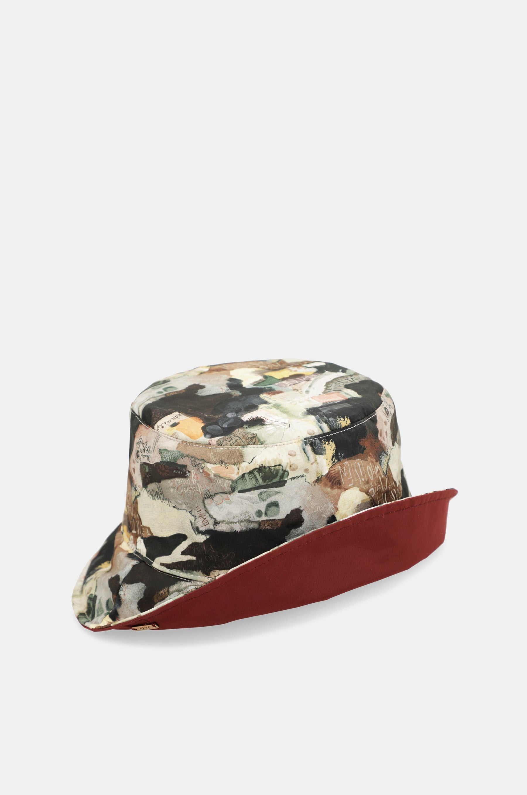 Core reversible bucket hat