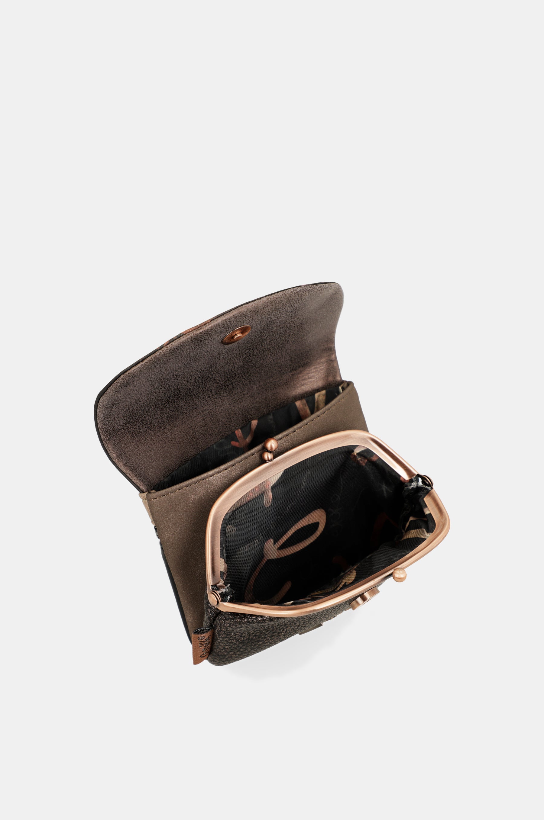 Dreamverse coin purse with flap