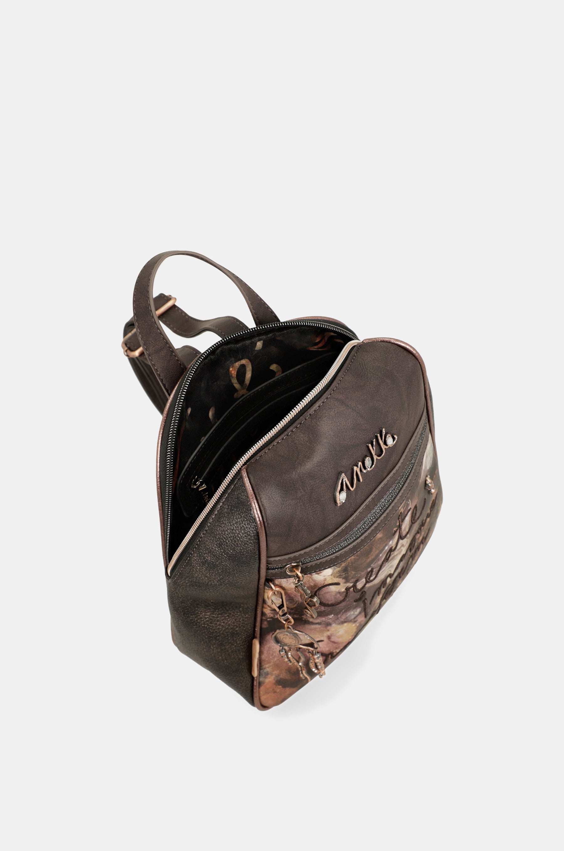 Land medium backpack