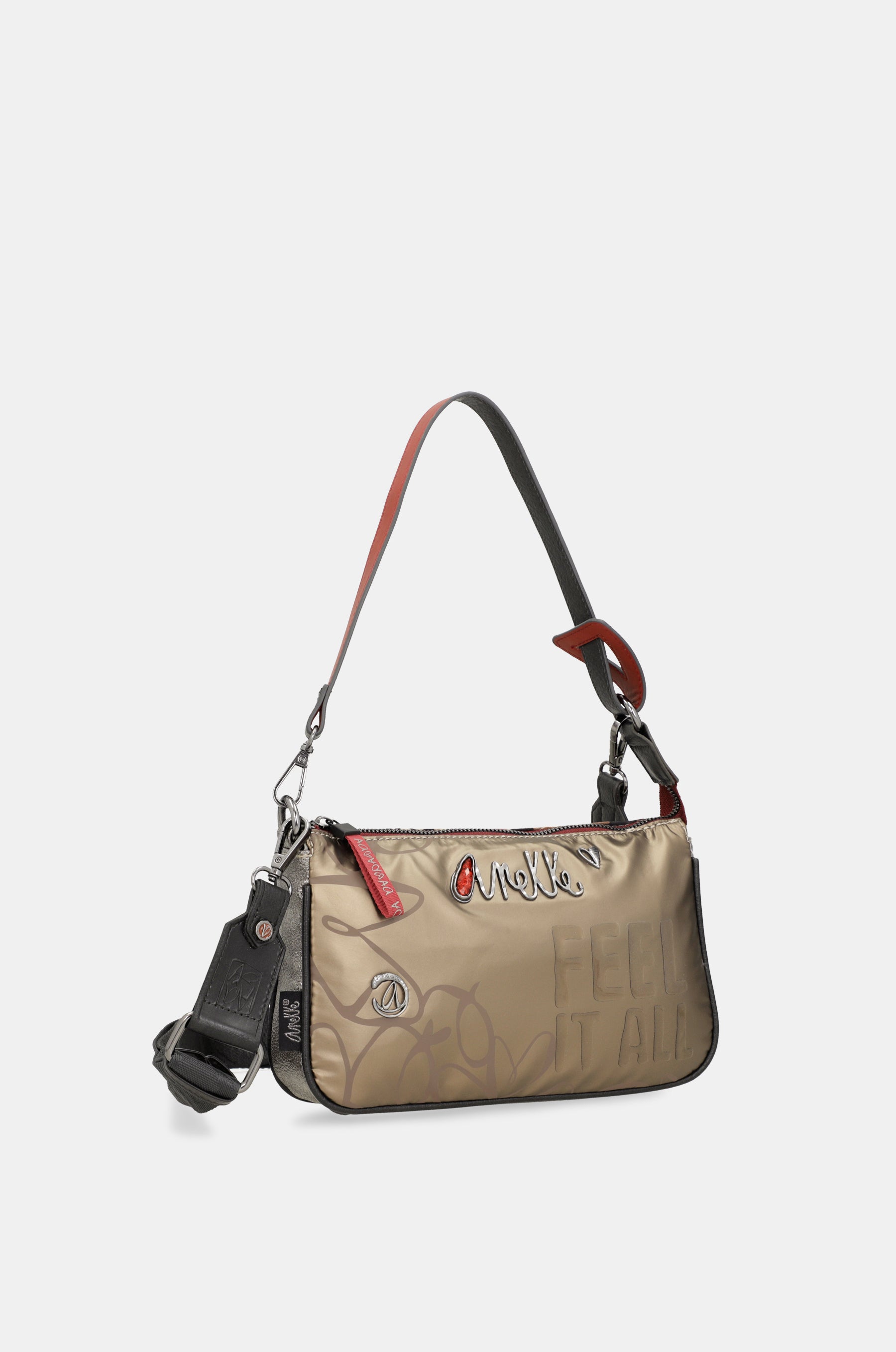 Imaginary shoulder bag