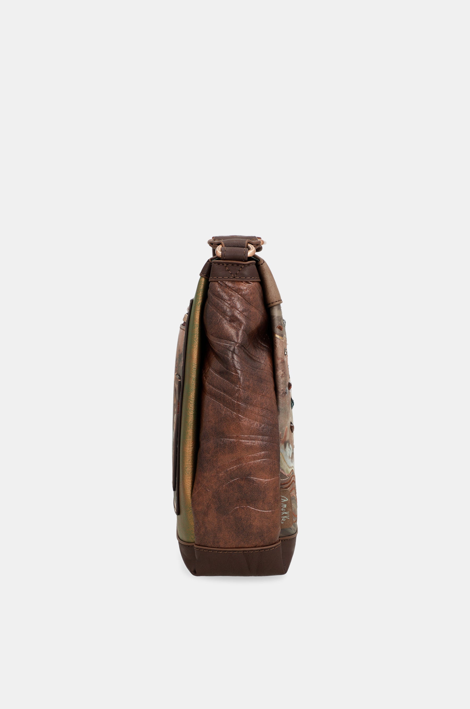 Core medium crossbody bag