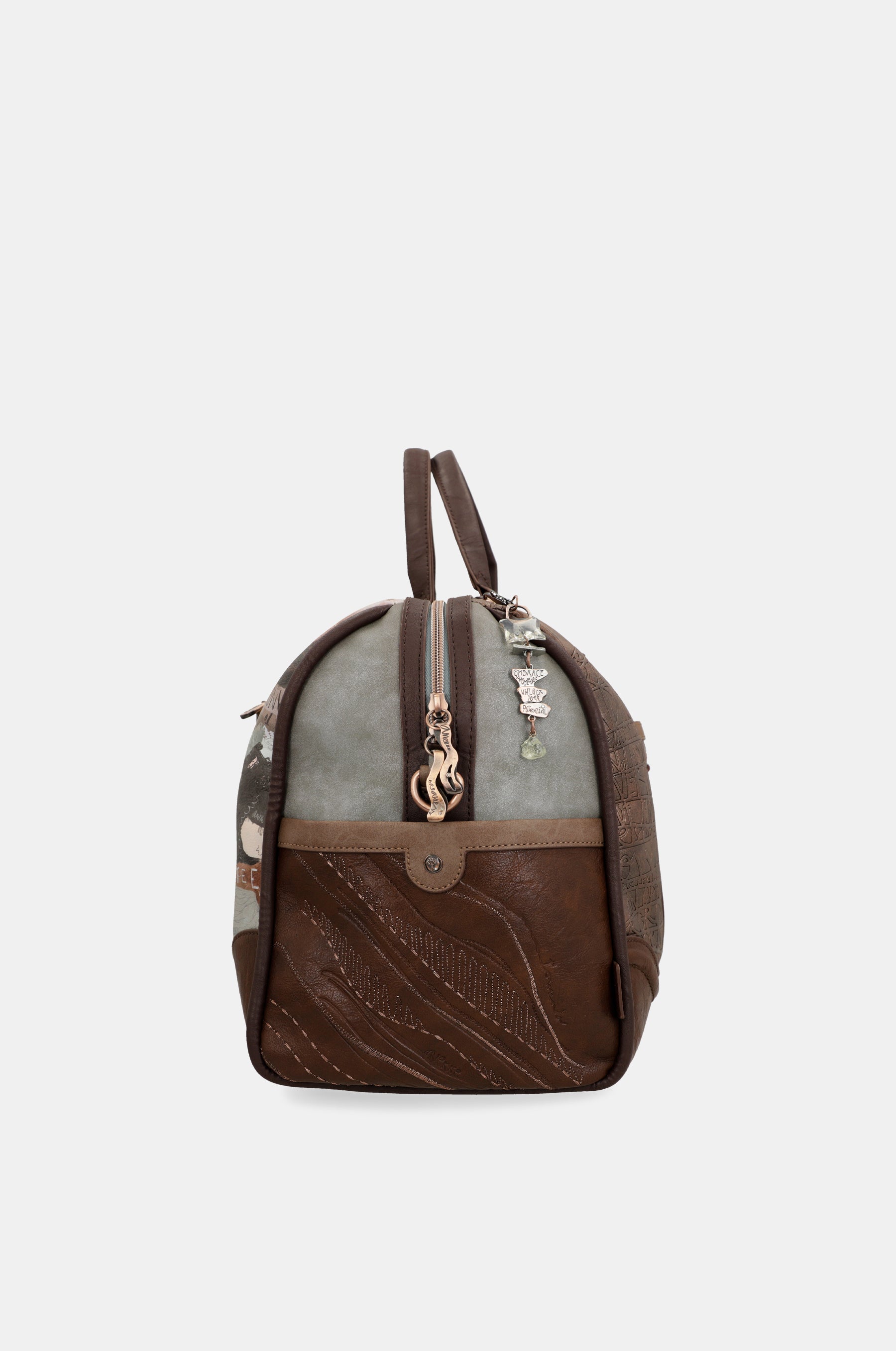 Core travel bag