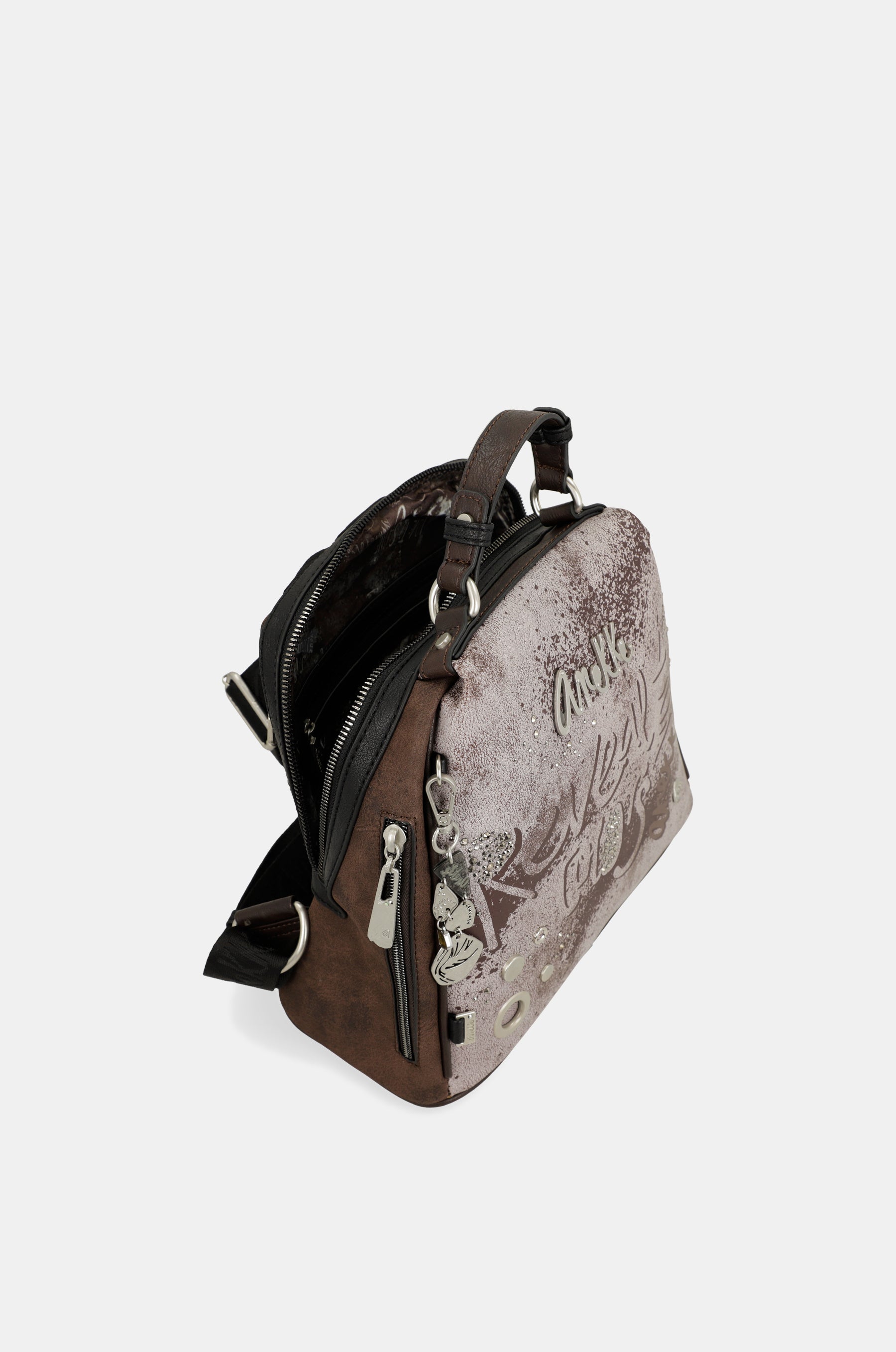 Mantle medium backpack