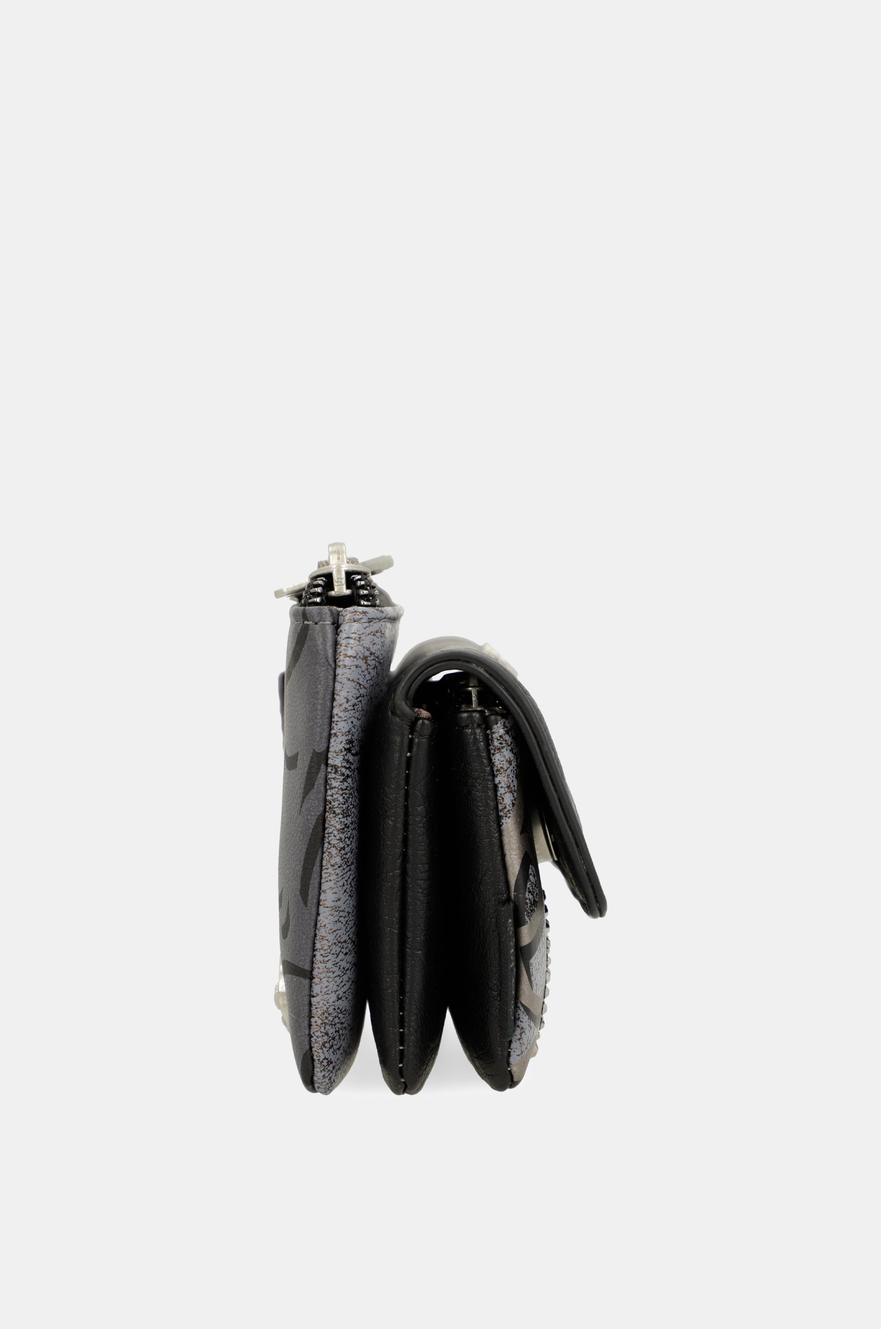 Crust coin purse flap with flap