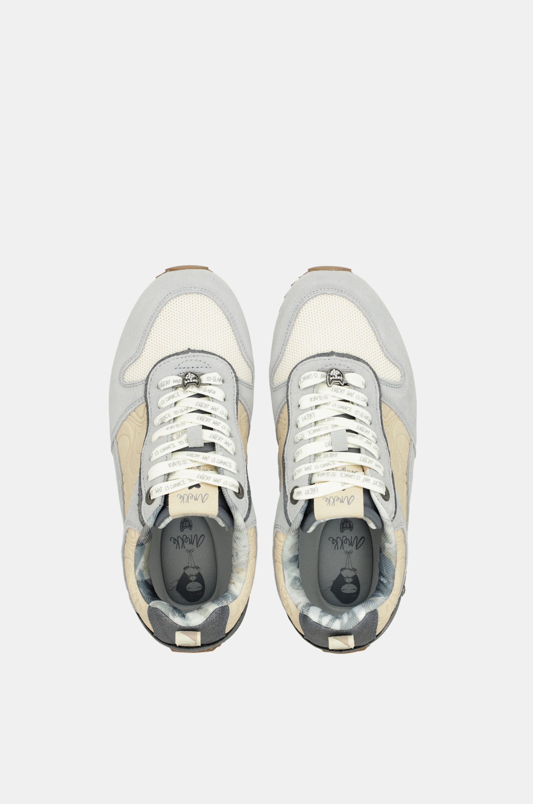 Blue sneakers Whispers