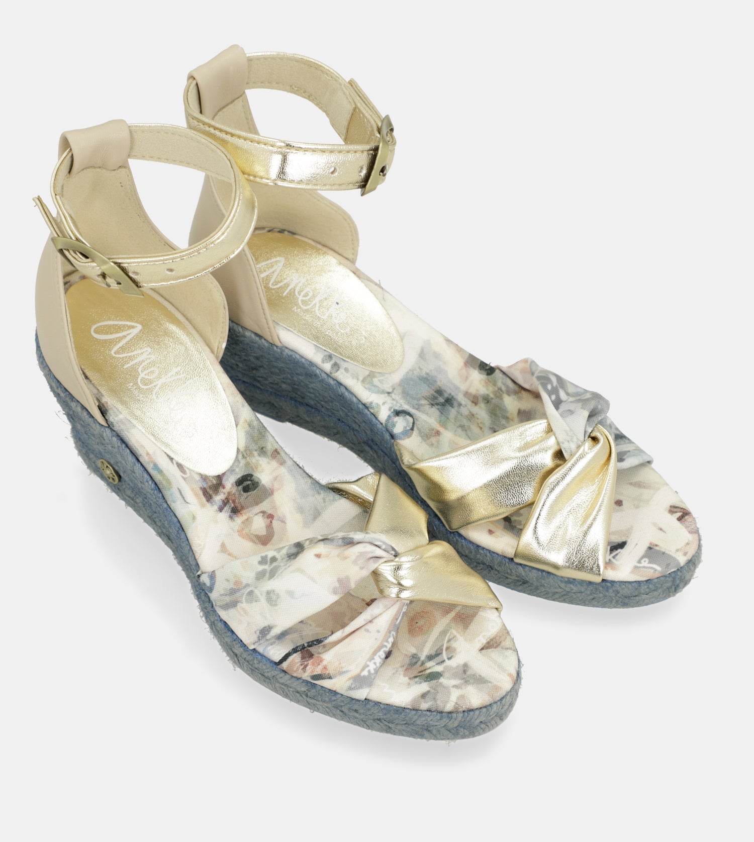 Blue wedge sandals Memories