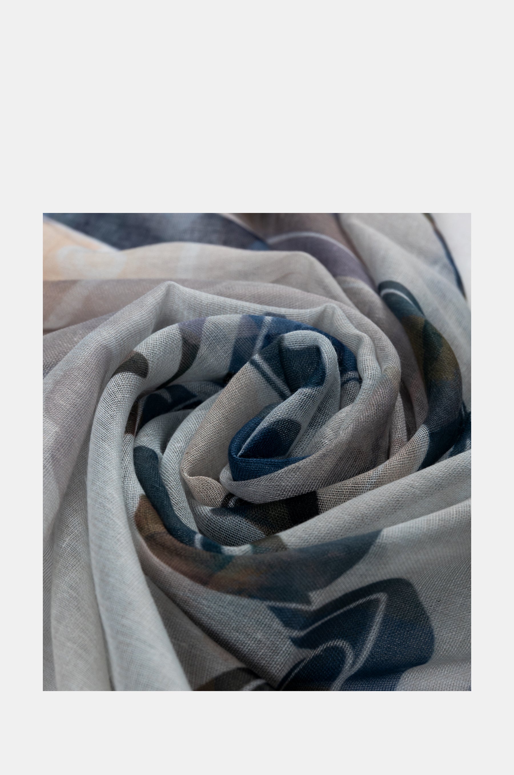 Memories scarf