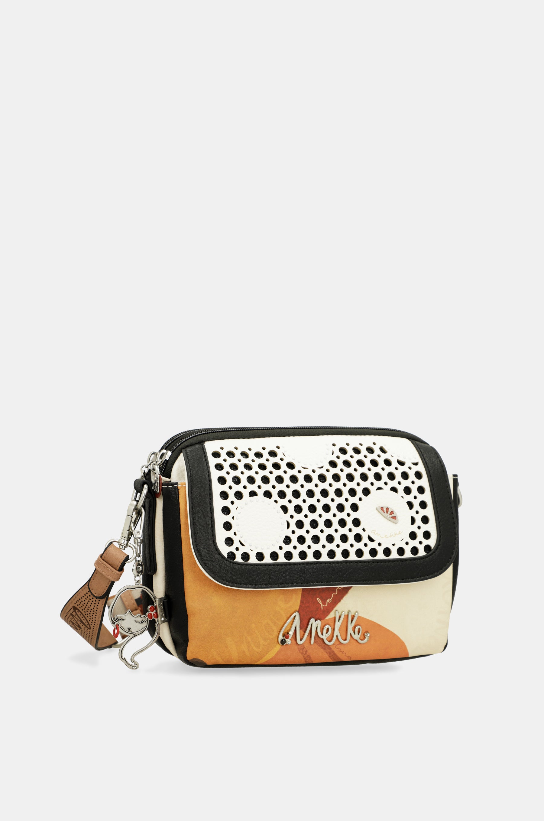 Oval flap crossbody bag Alma