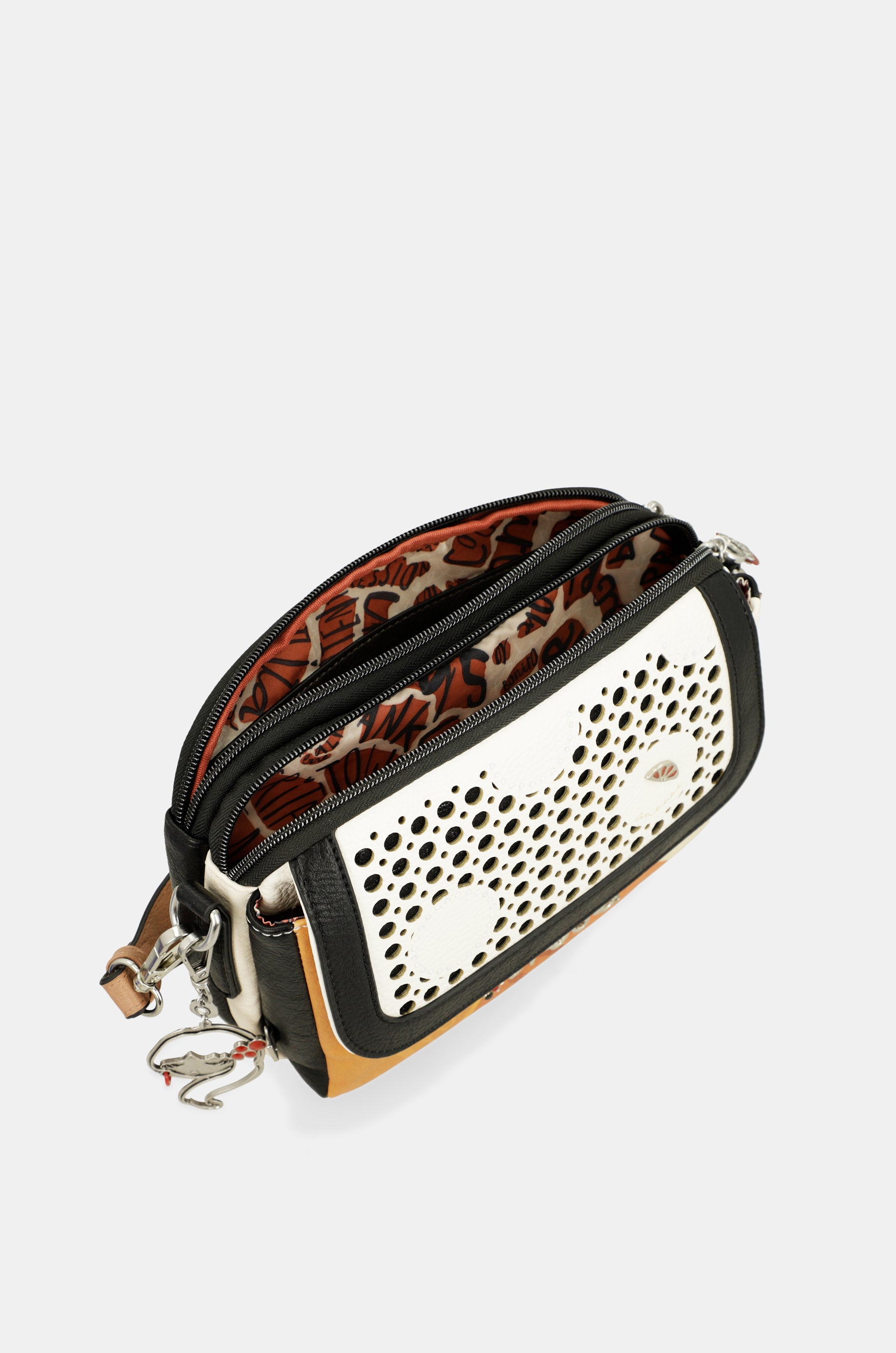 Oval flap crossbody bag Alma
