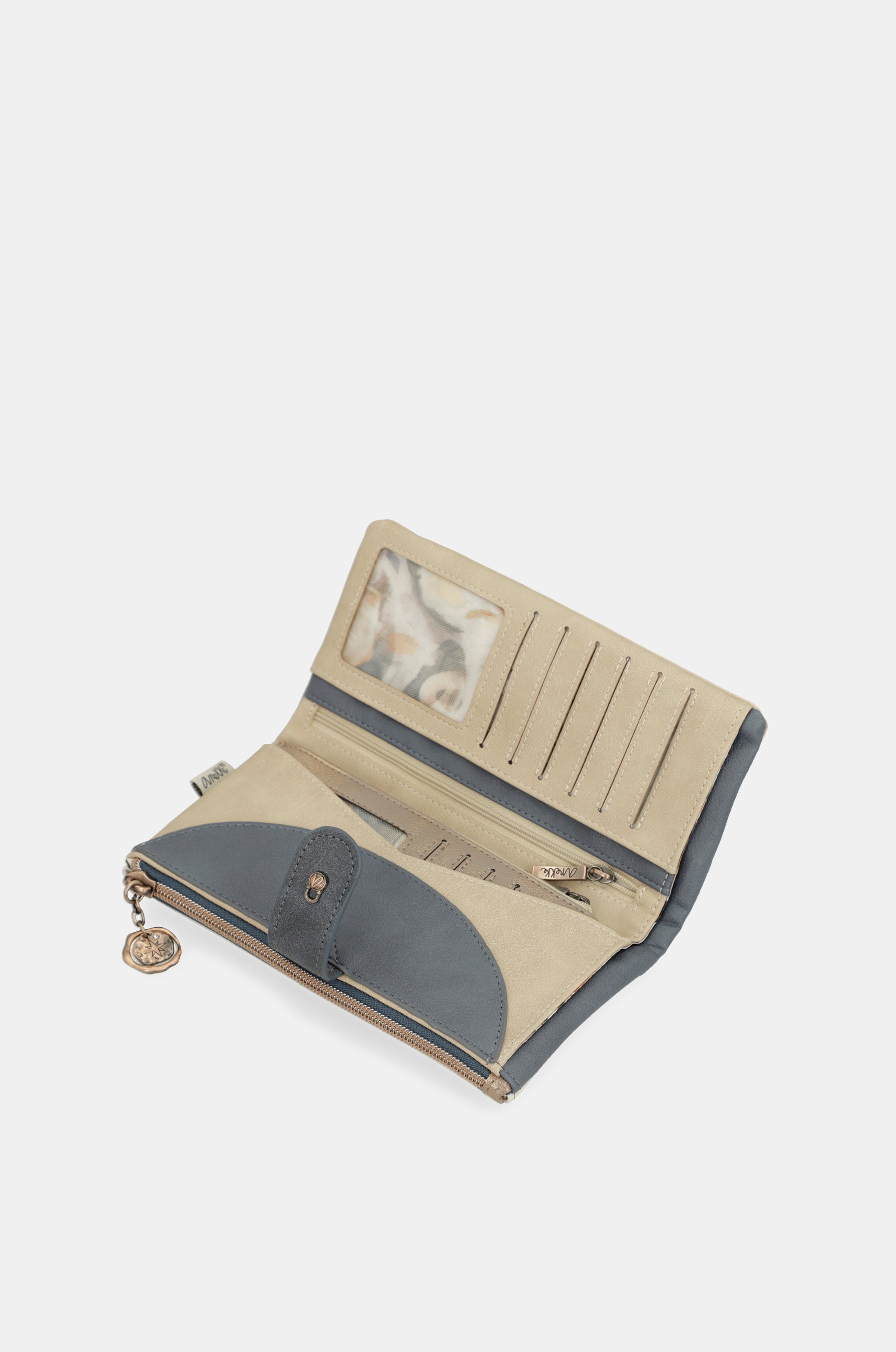 Large flexible RFID wallet Memories