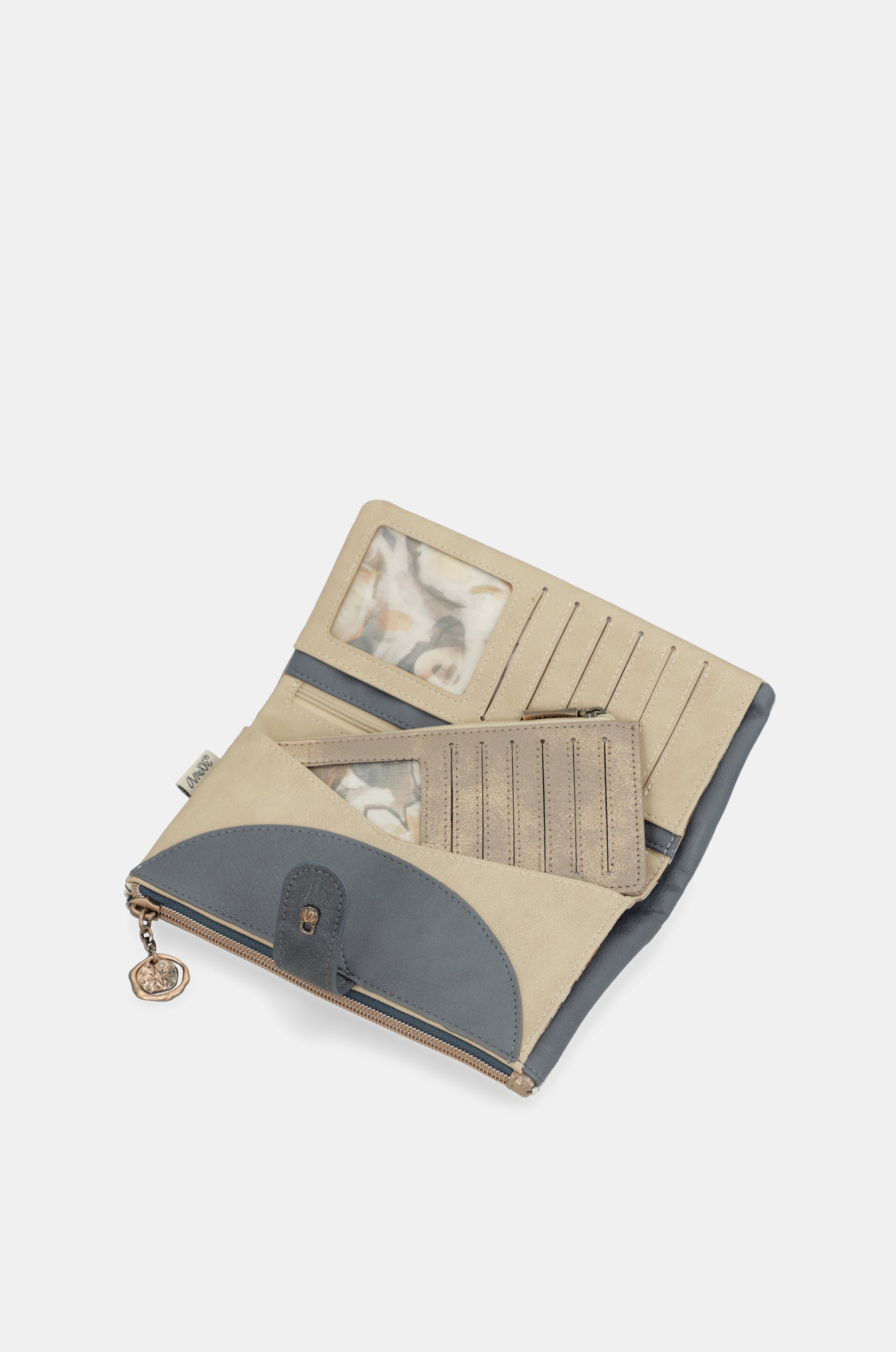 Large flexible RFID wallet Memories