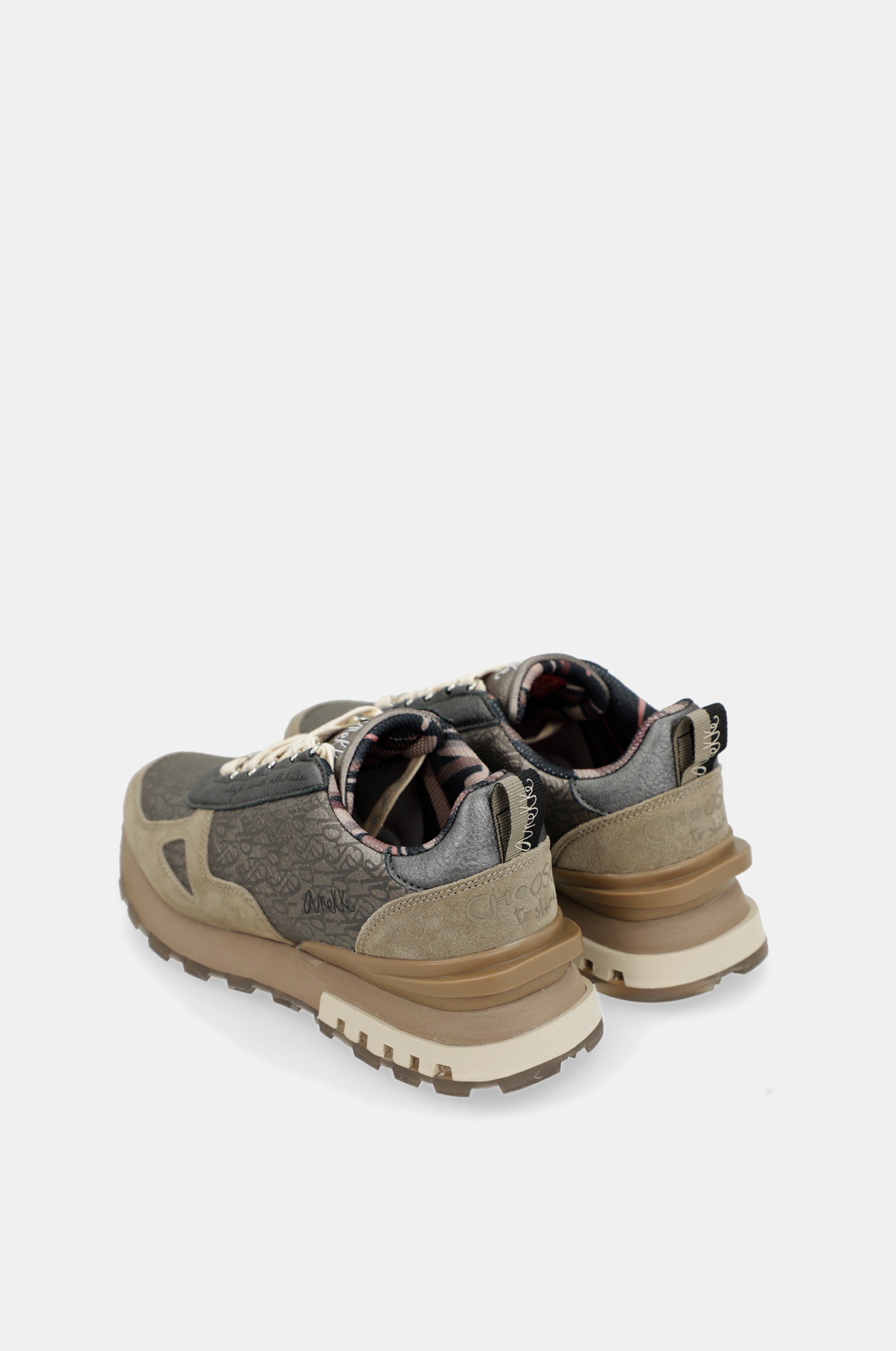 Metallic beige sneakers