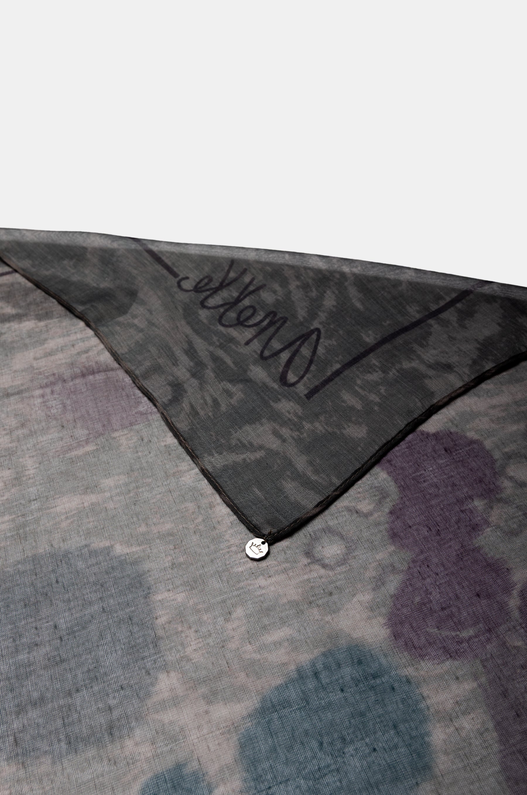 Evolution scarf