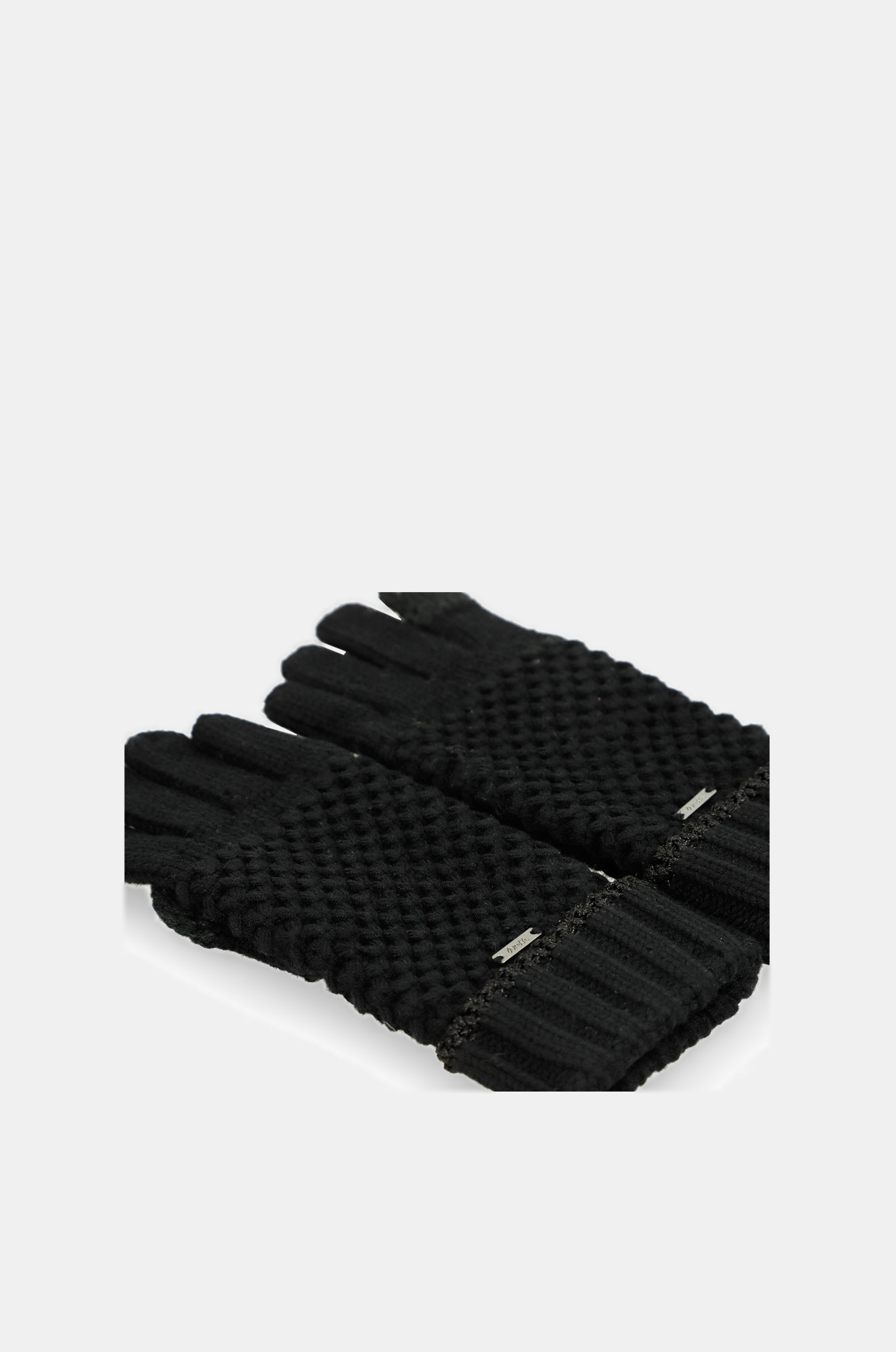 Black knitted gloves