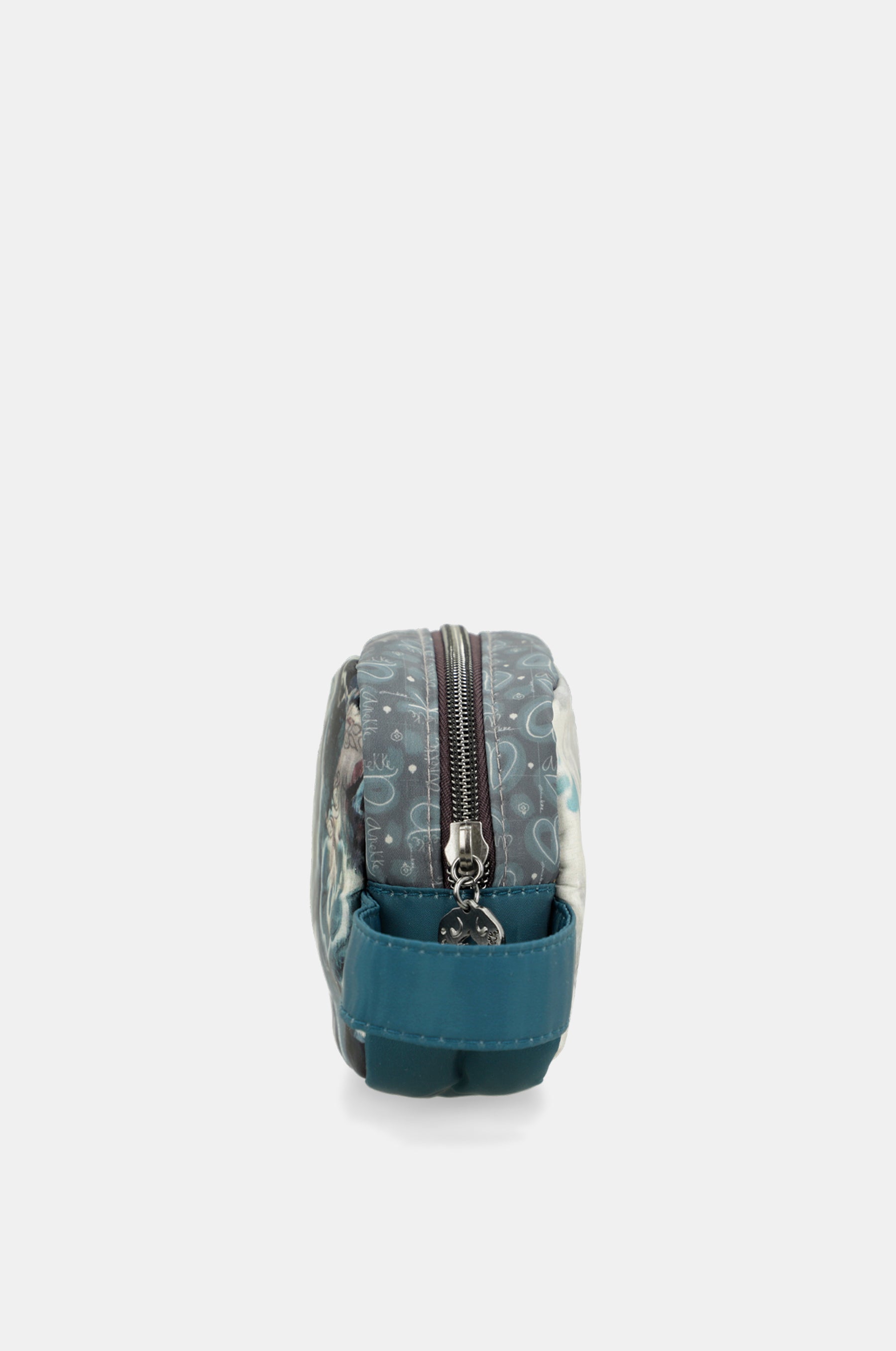 Travel wallet