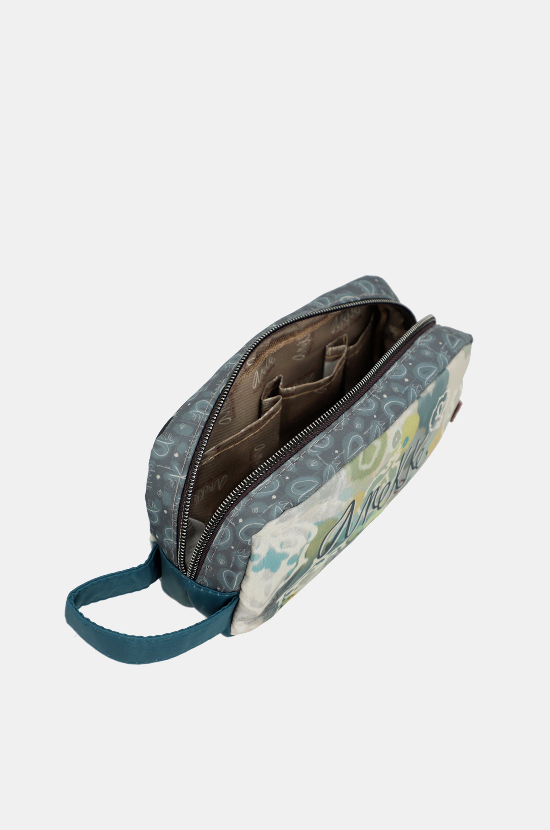 Travel wallet