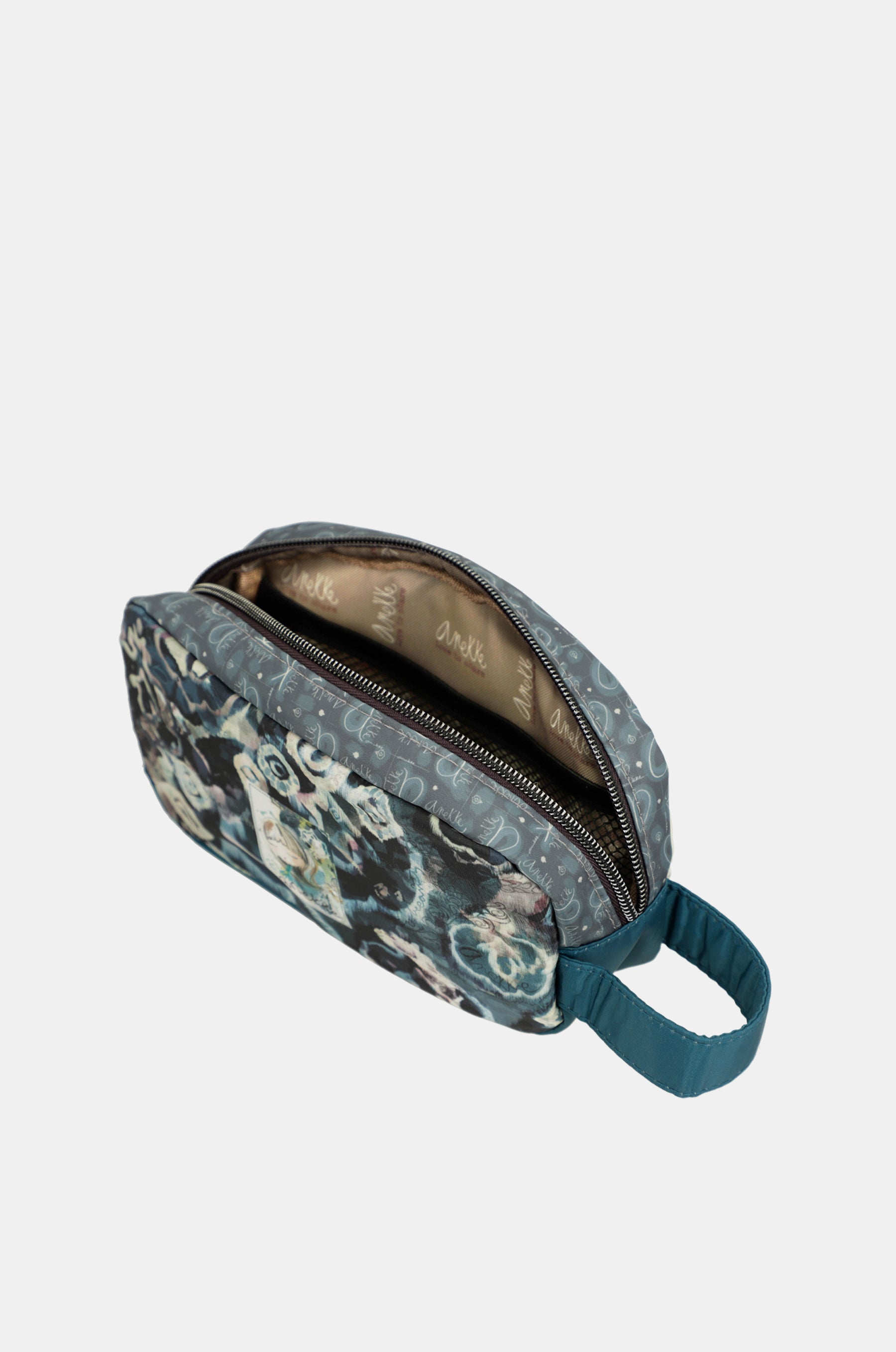 Travel wallet