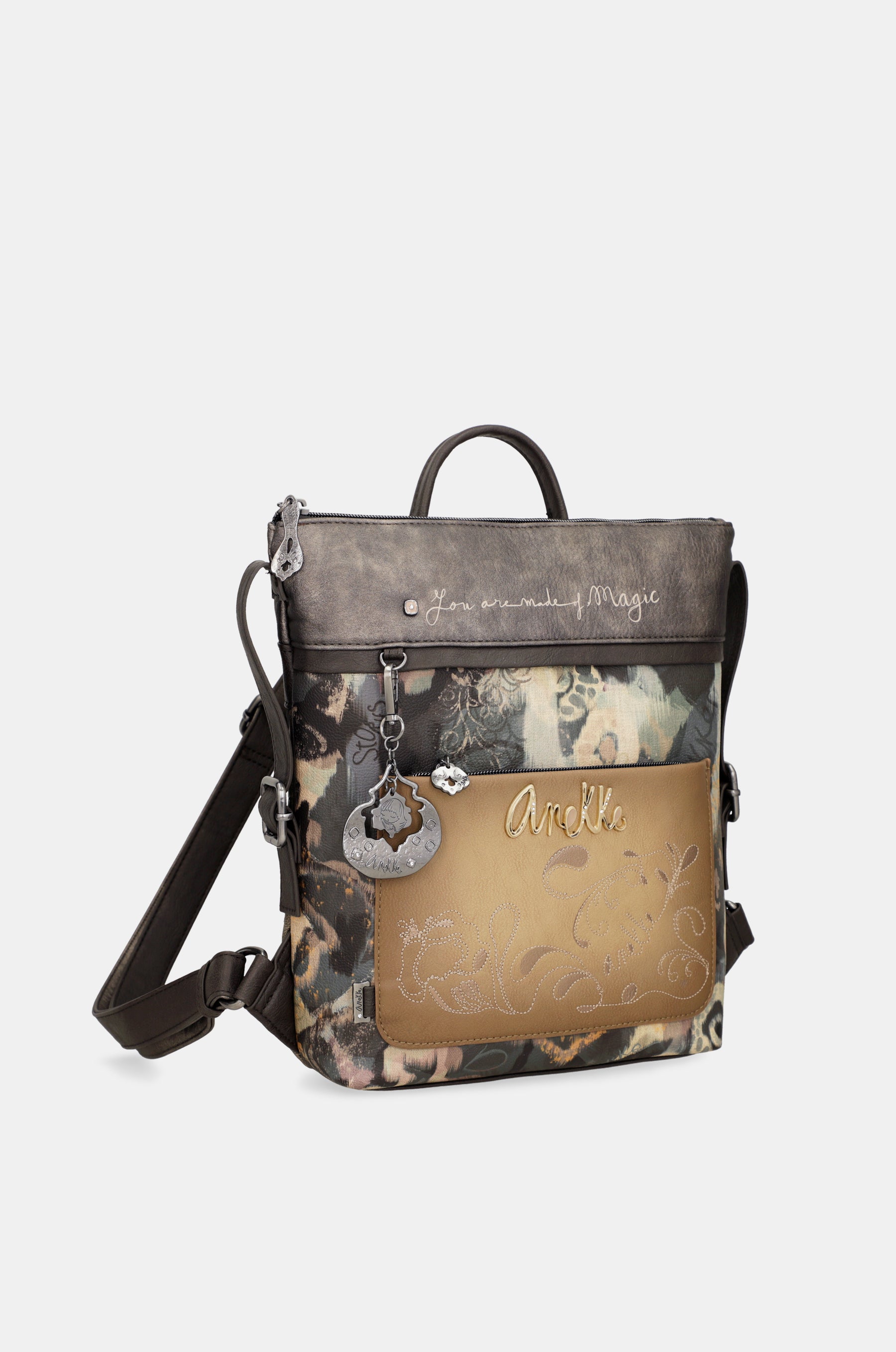 Manifesto medium backpack