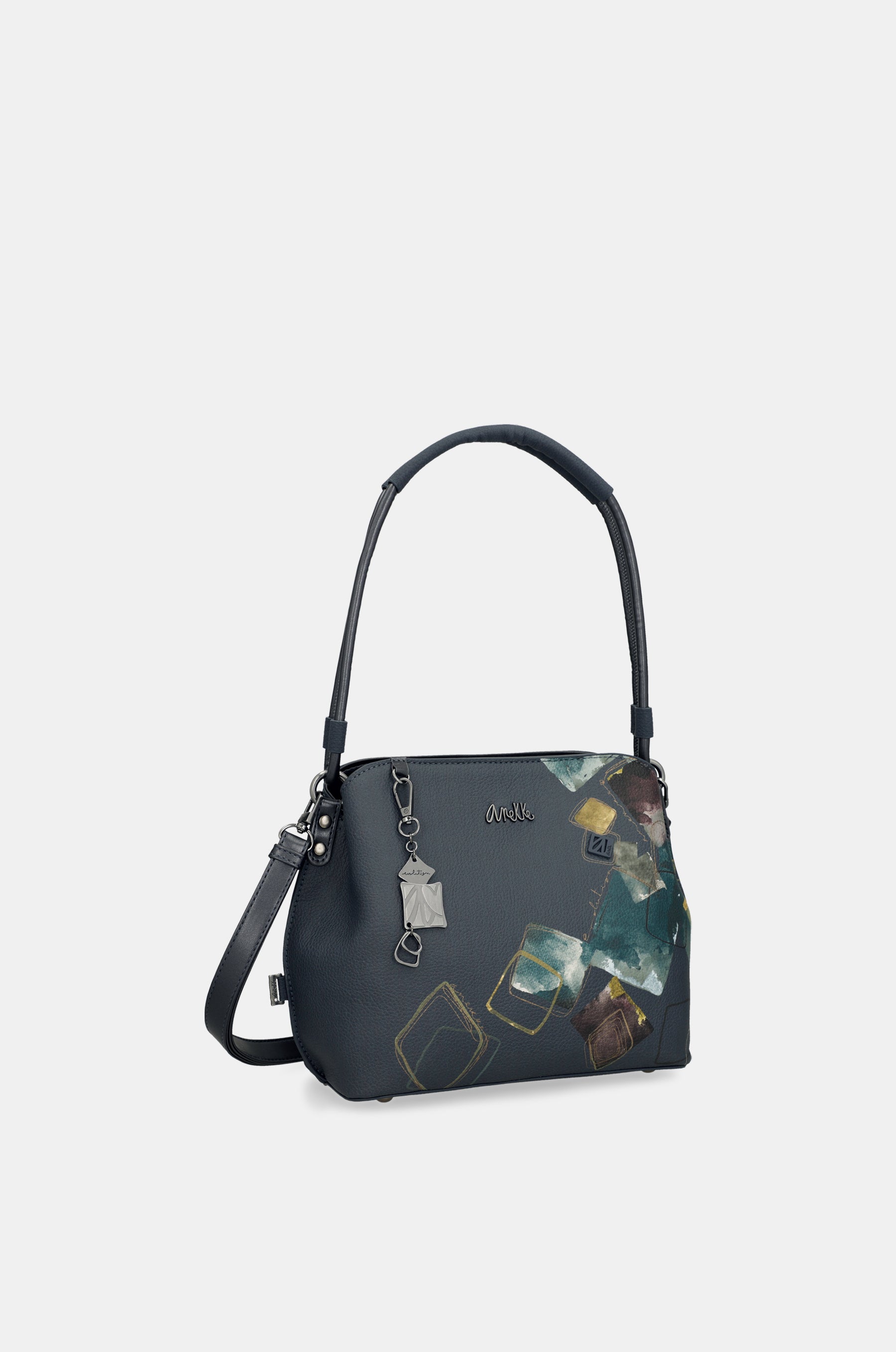 Evolution shoulder bag with shoulder strap