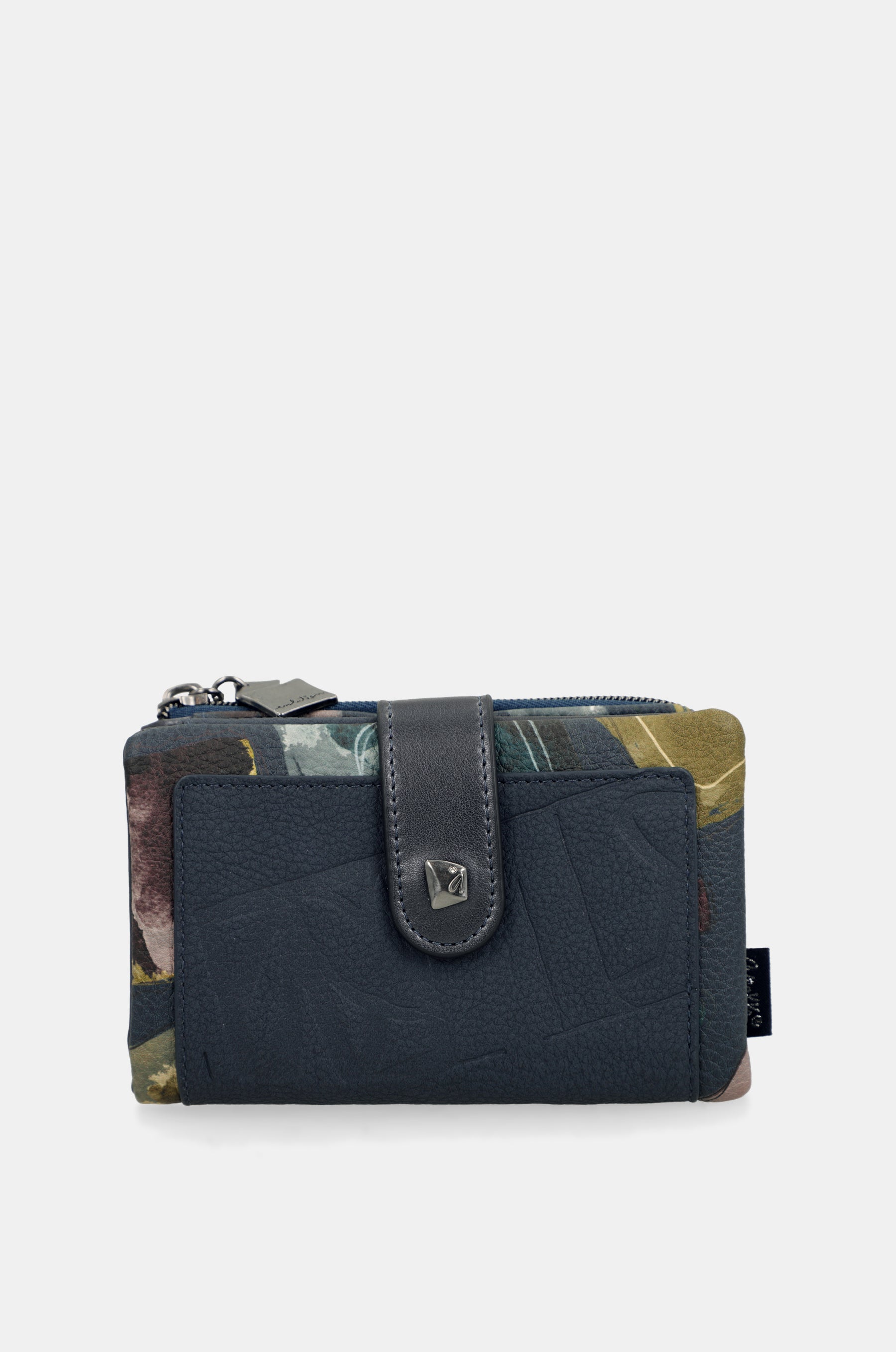 Evolution flexible medium RFID wallet