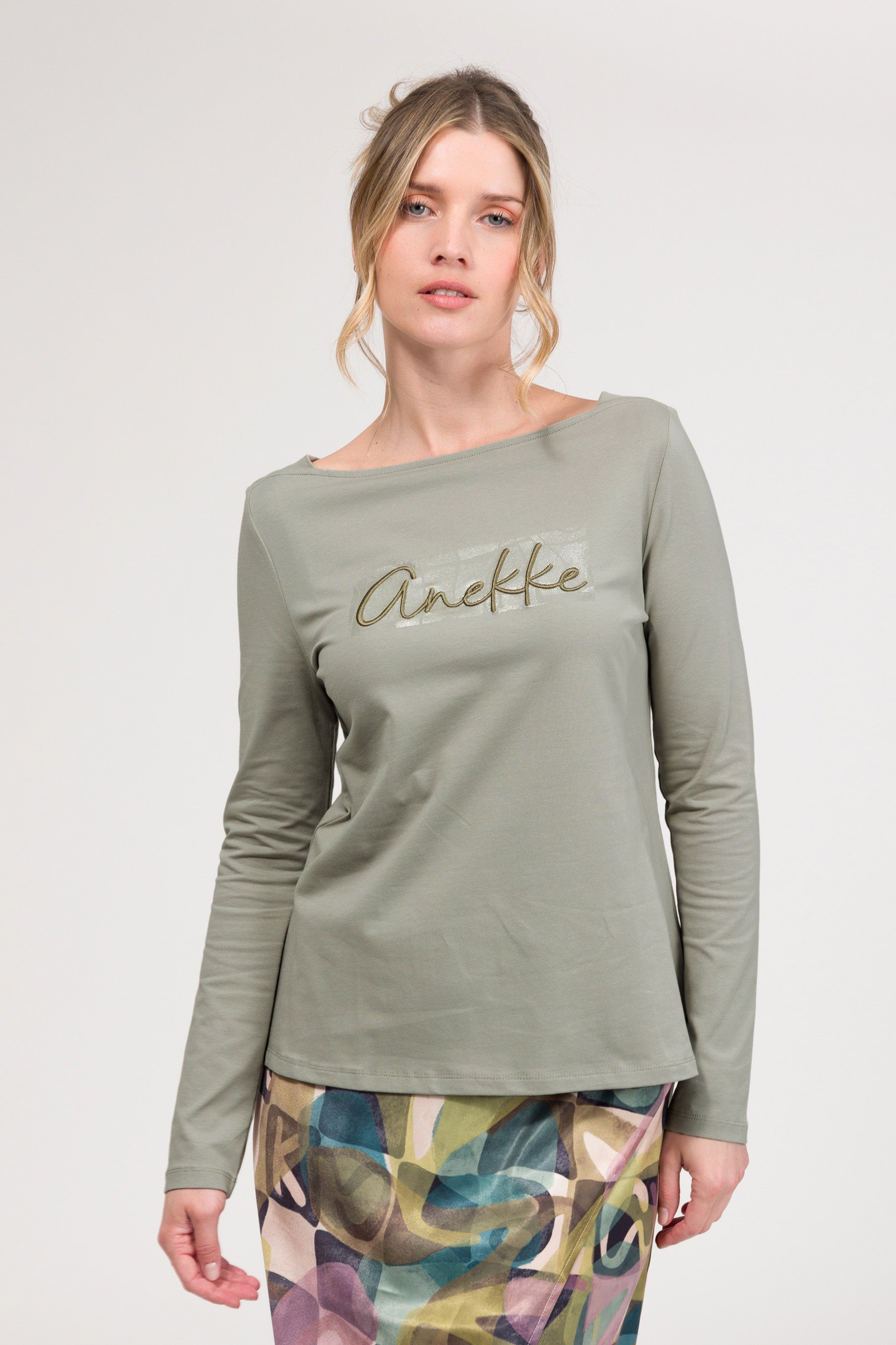 Long-sleeve T-shirt with logo