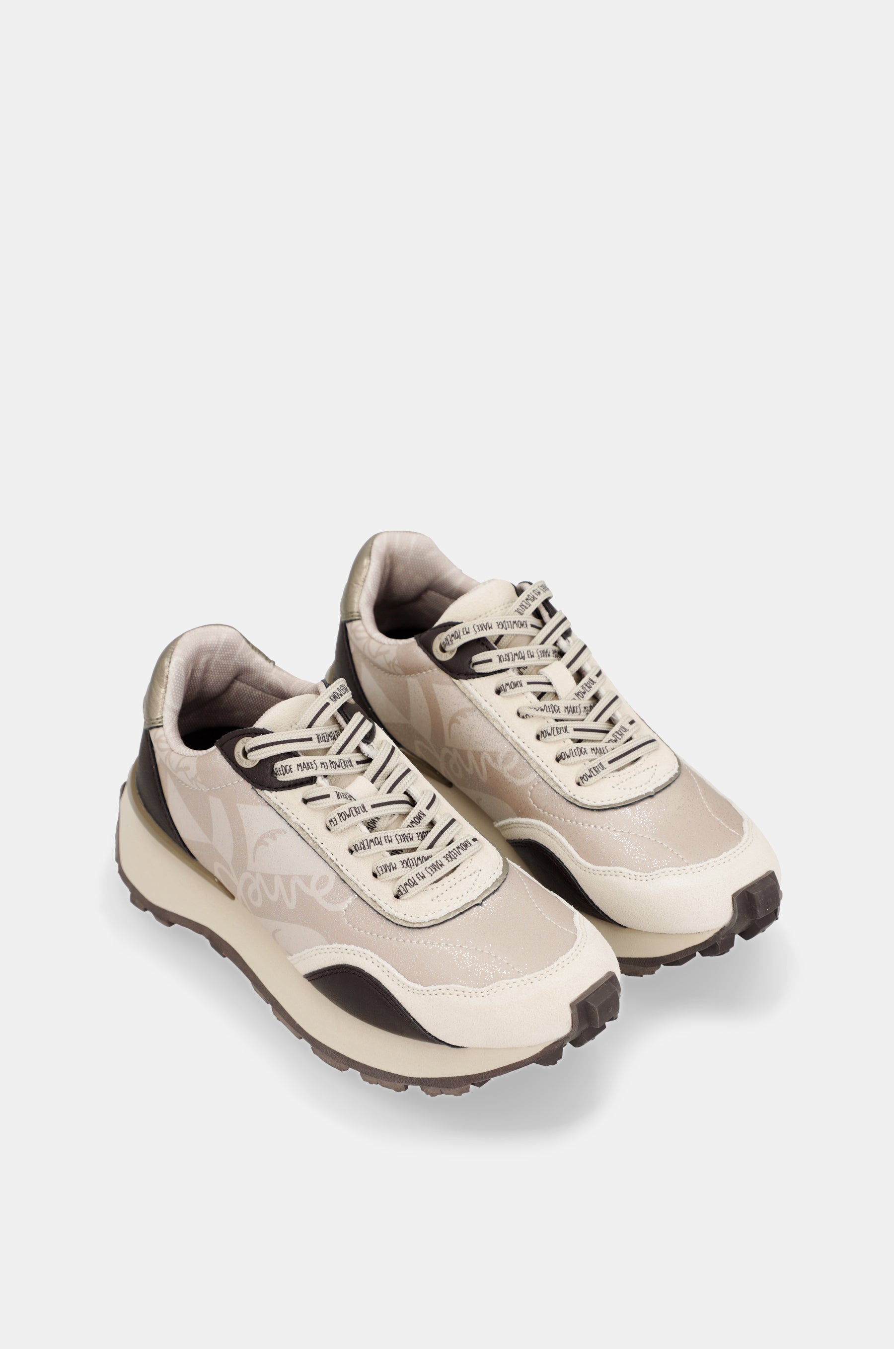 Beige sneakers with brown details