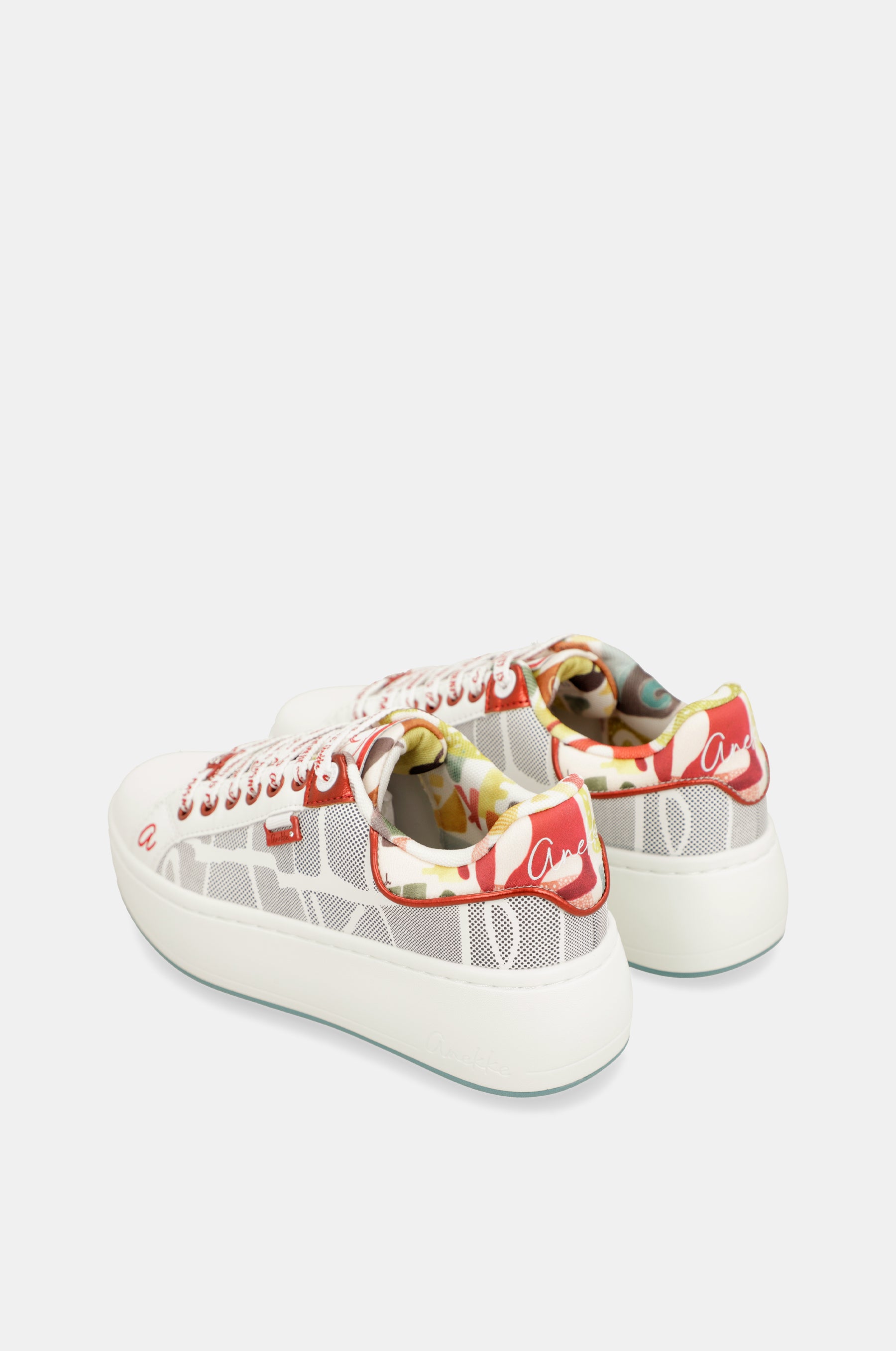 White Amphora sneakers