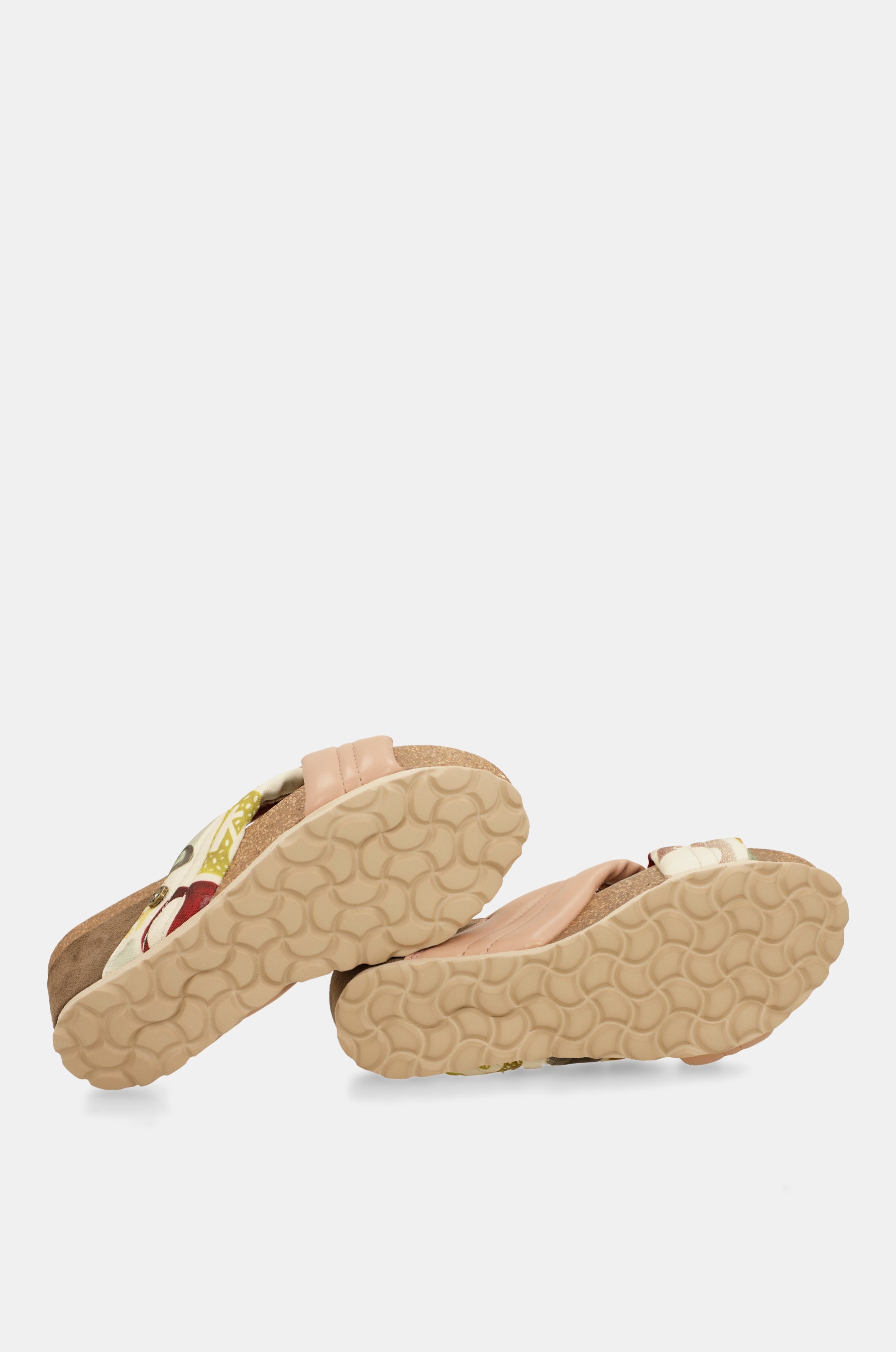 Amphora crossover sandals