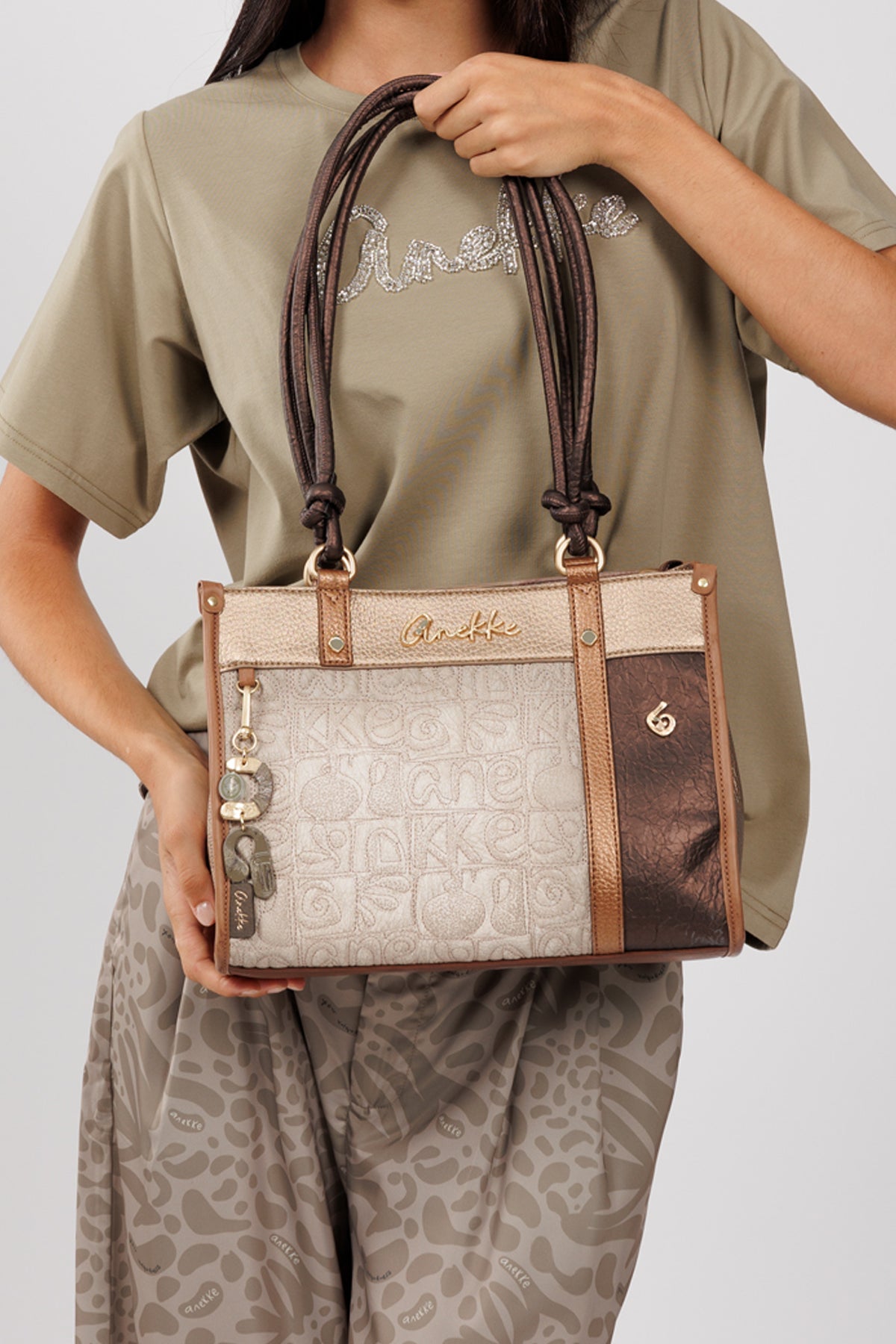 Shoulder bag Amphora