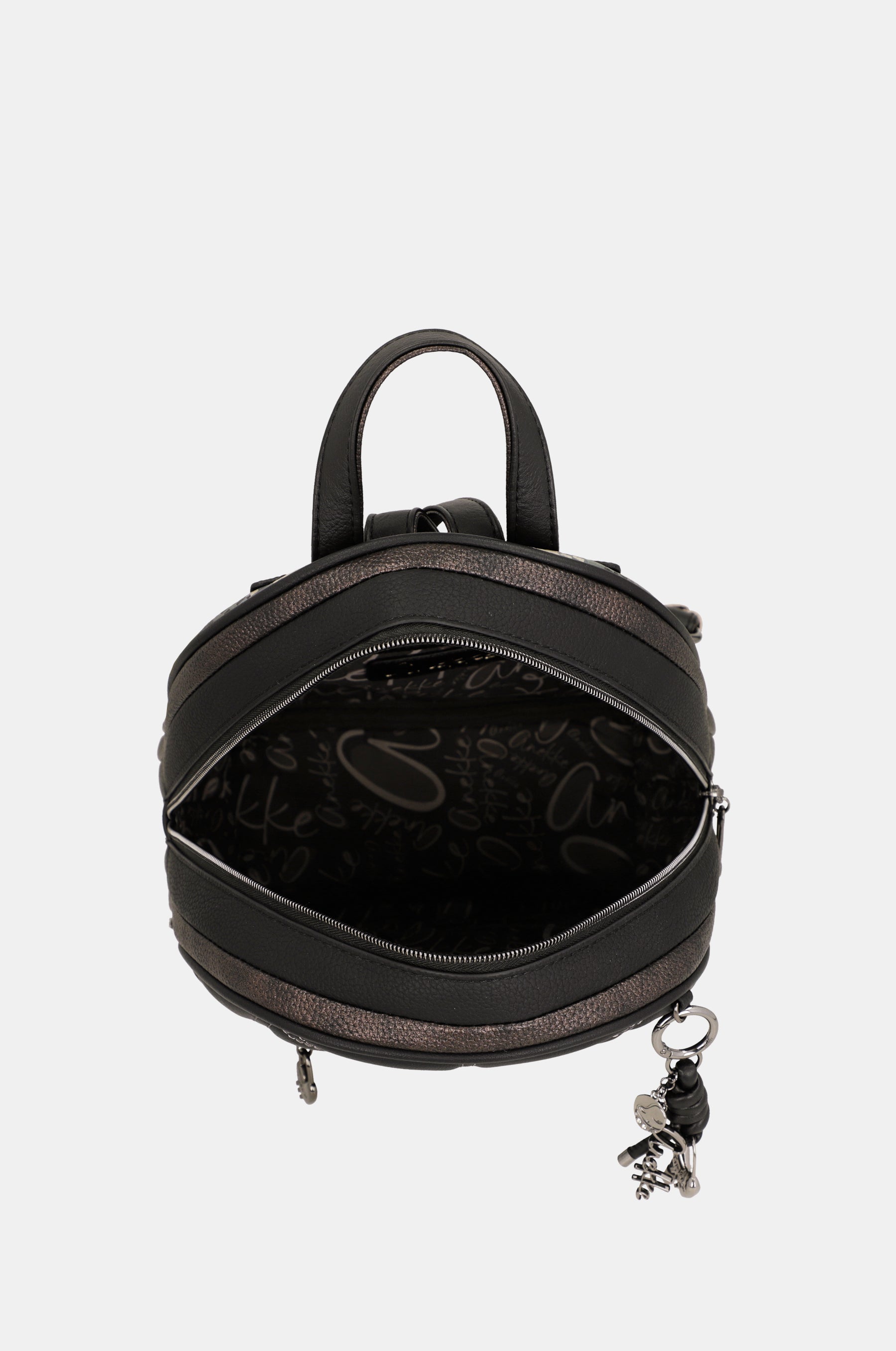 Backpack Iron