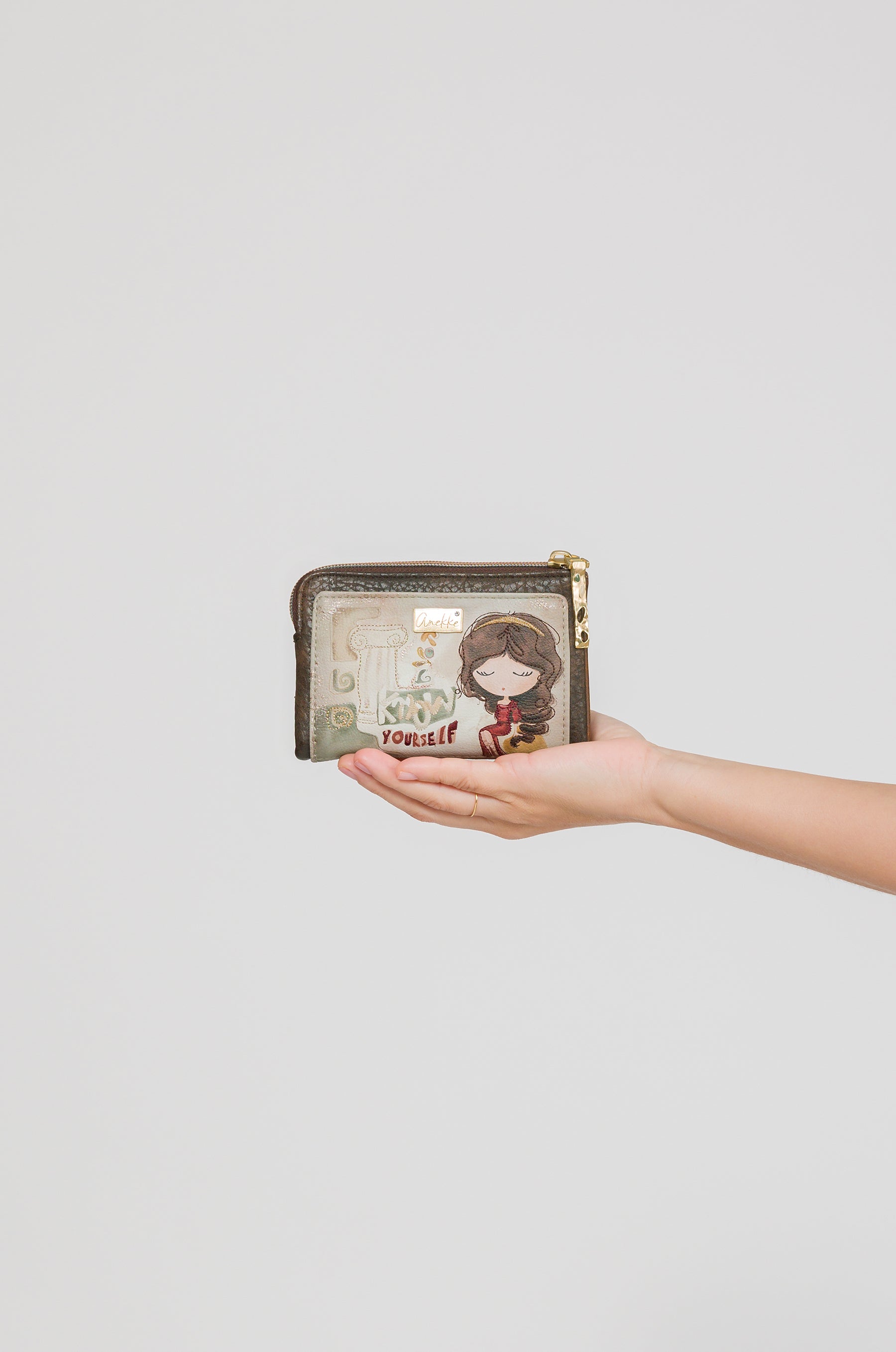 Medium soft RFID purse Muse