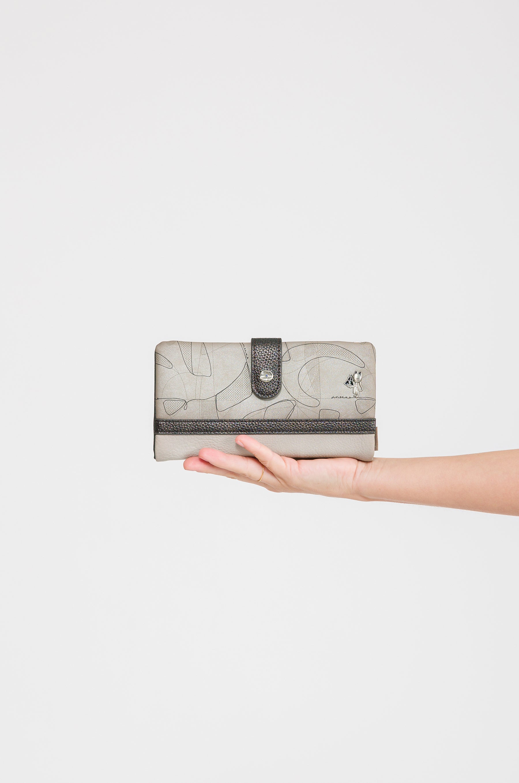 Soft RFID wallet Auralis